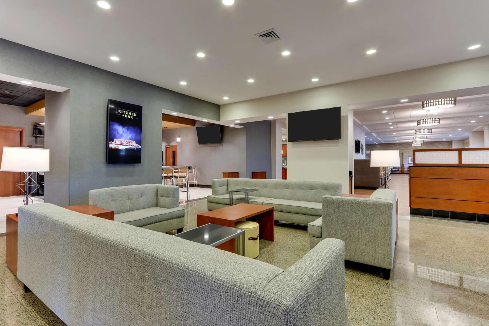 Drury Inn & Suites Orlando near Universal Orlando Resort gallery photo in Orlando, FL — image 4