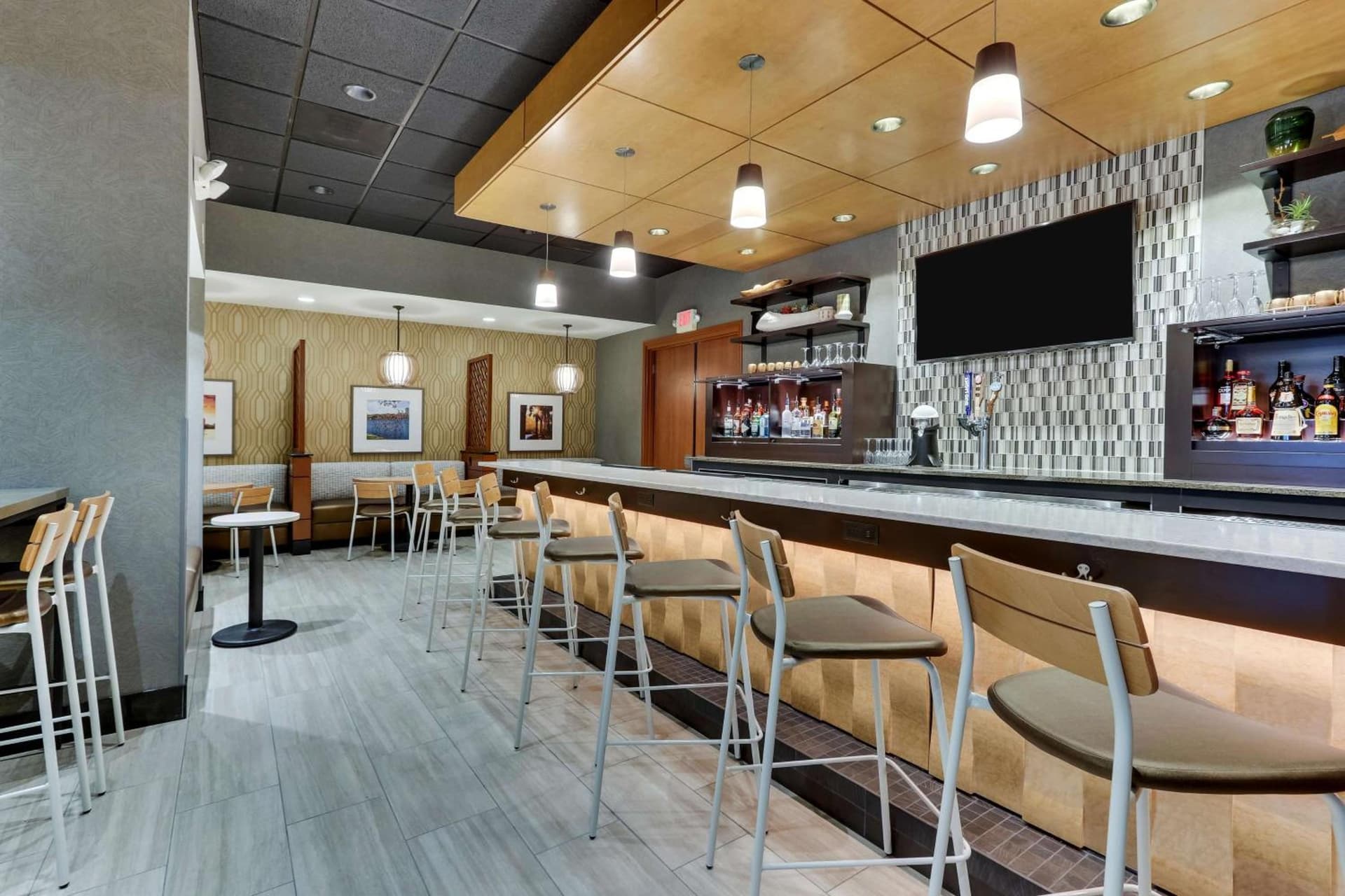 Drury Inn & Suites Orlando near Universal Orlando Resort gallery photo in Orlando, FL — image 8