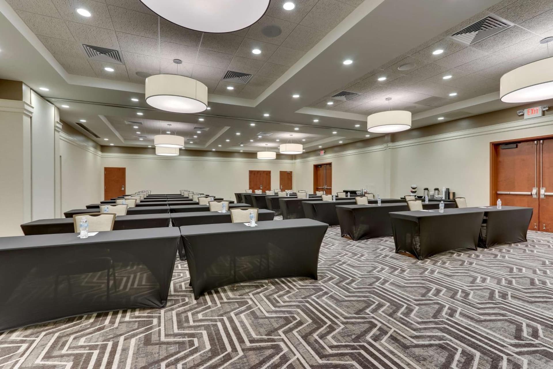Drury Inn & Suites Orlando near Universal Orlando Resort gallery photo in Orlando, FL — image 22