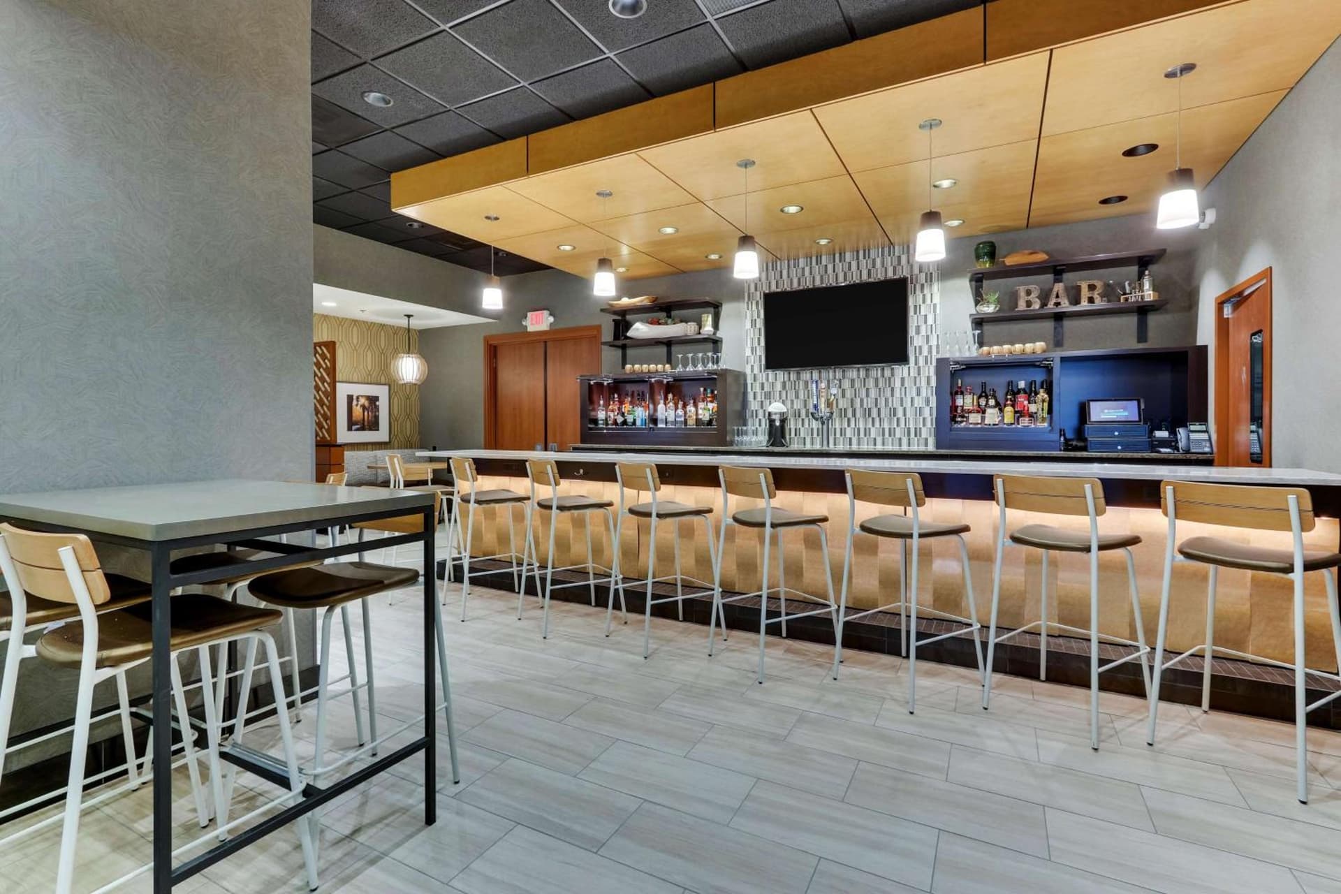 Drury Inn & Suites Orlando near Universal Orlando Resort interior in Orlando, FL — gallery photo 2