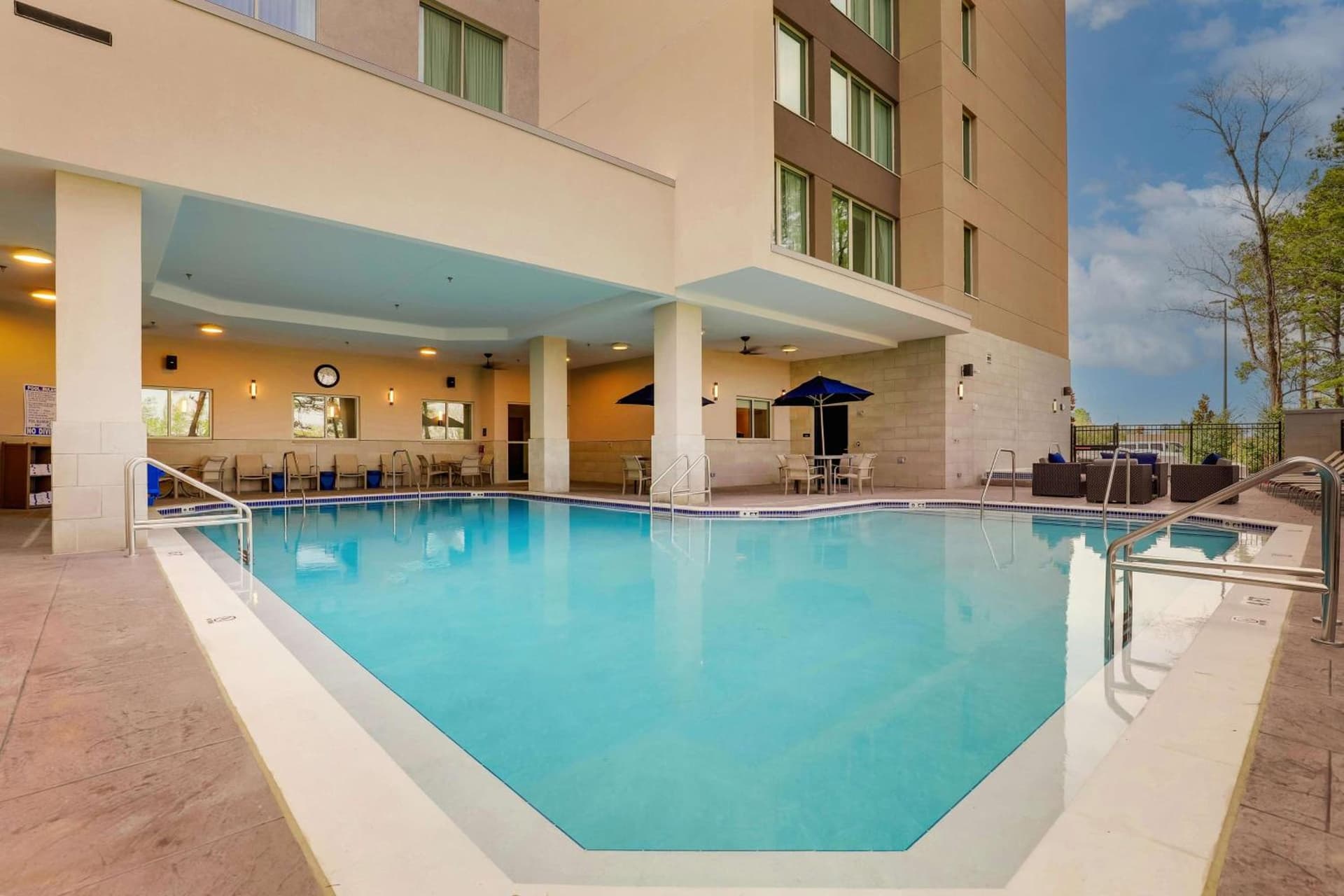 Drury Plaza Hotel Tallahassee gallery photo in Tallahassee, FL — image 53