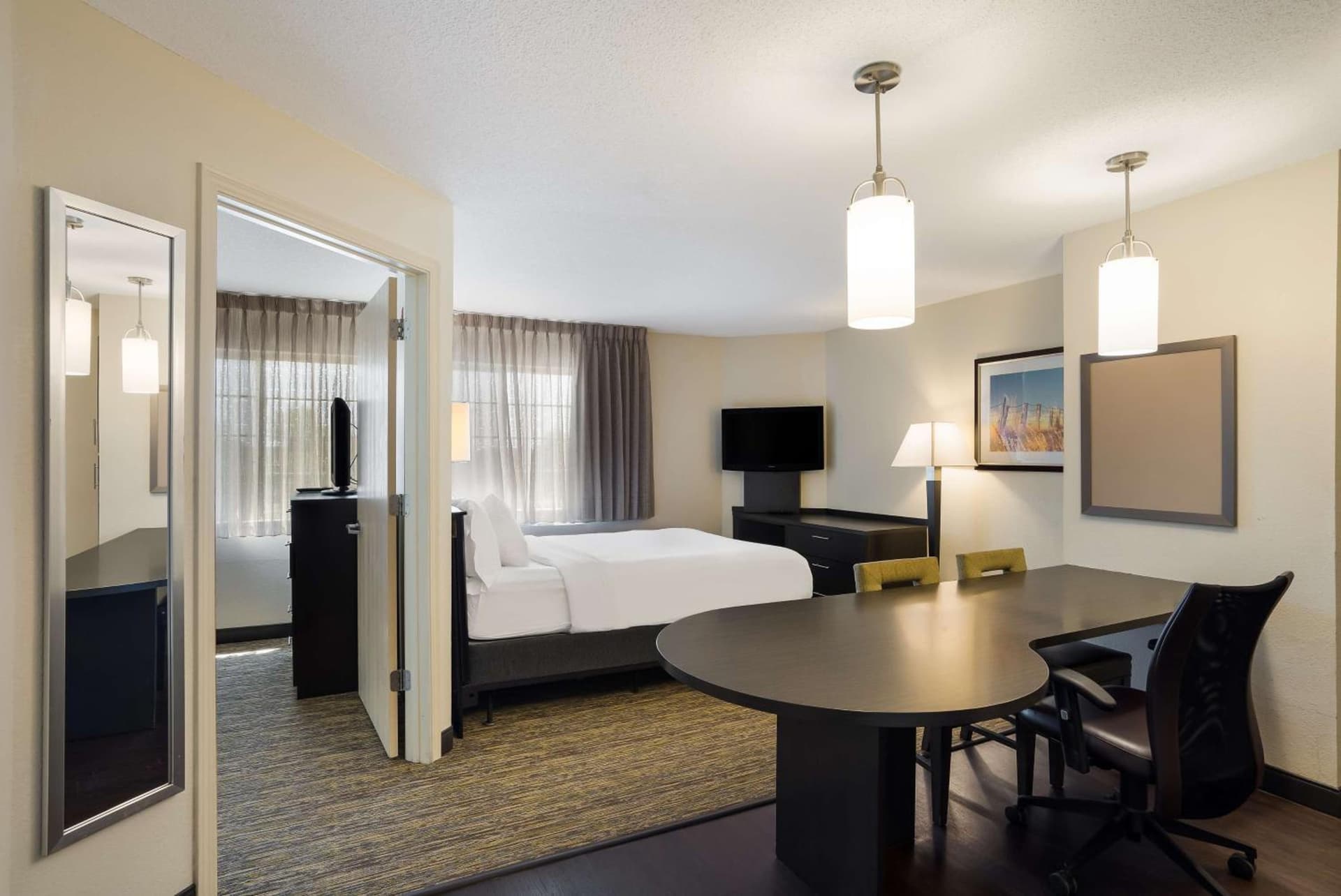 Sonesta Simply Suites Dallas Galleria gallery photo in Dallas, TX — image 25