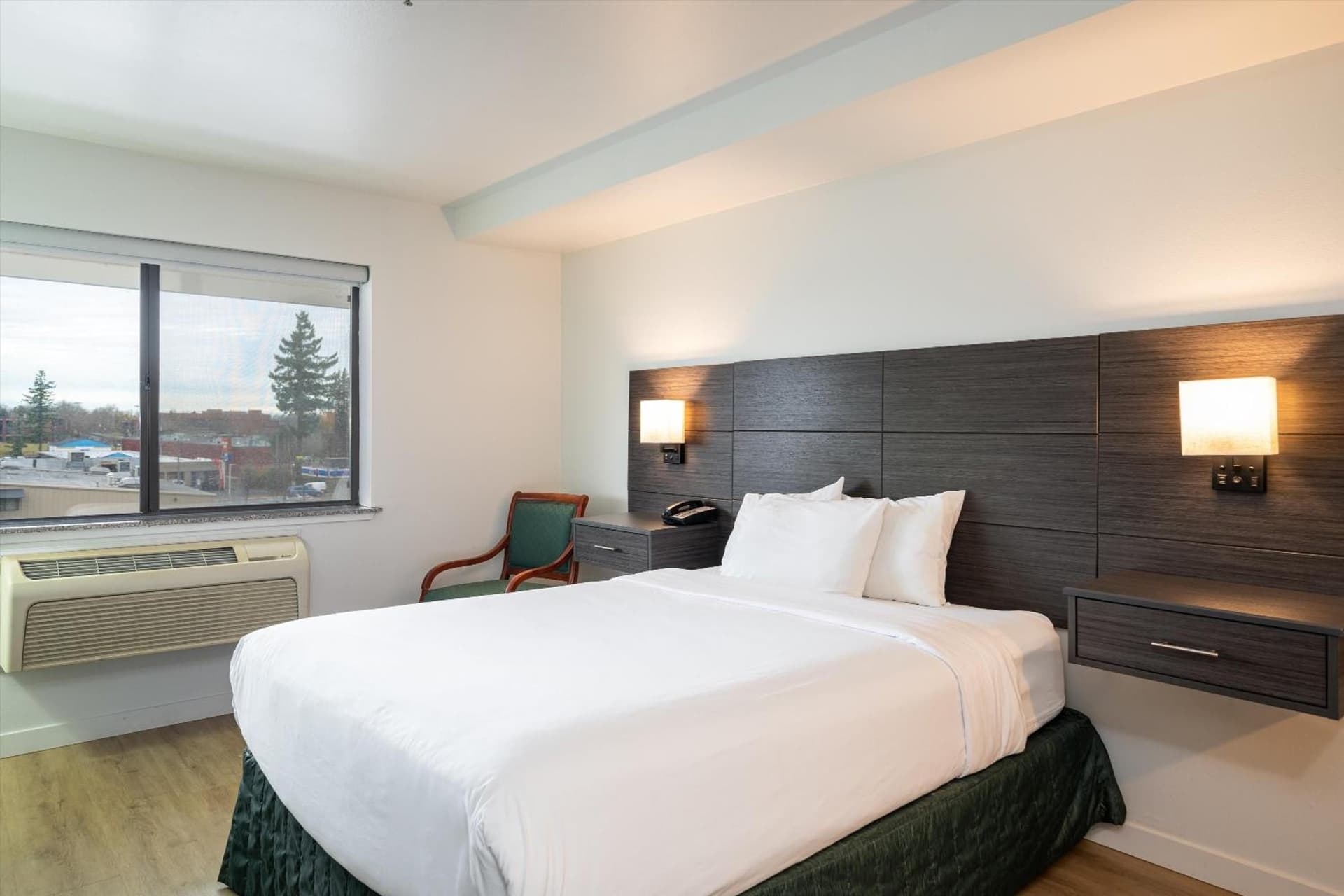 Baymont INN & Suites by Wyndham gallery photo in Bellingham, WA — image 22