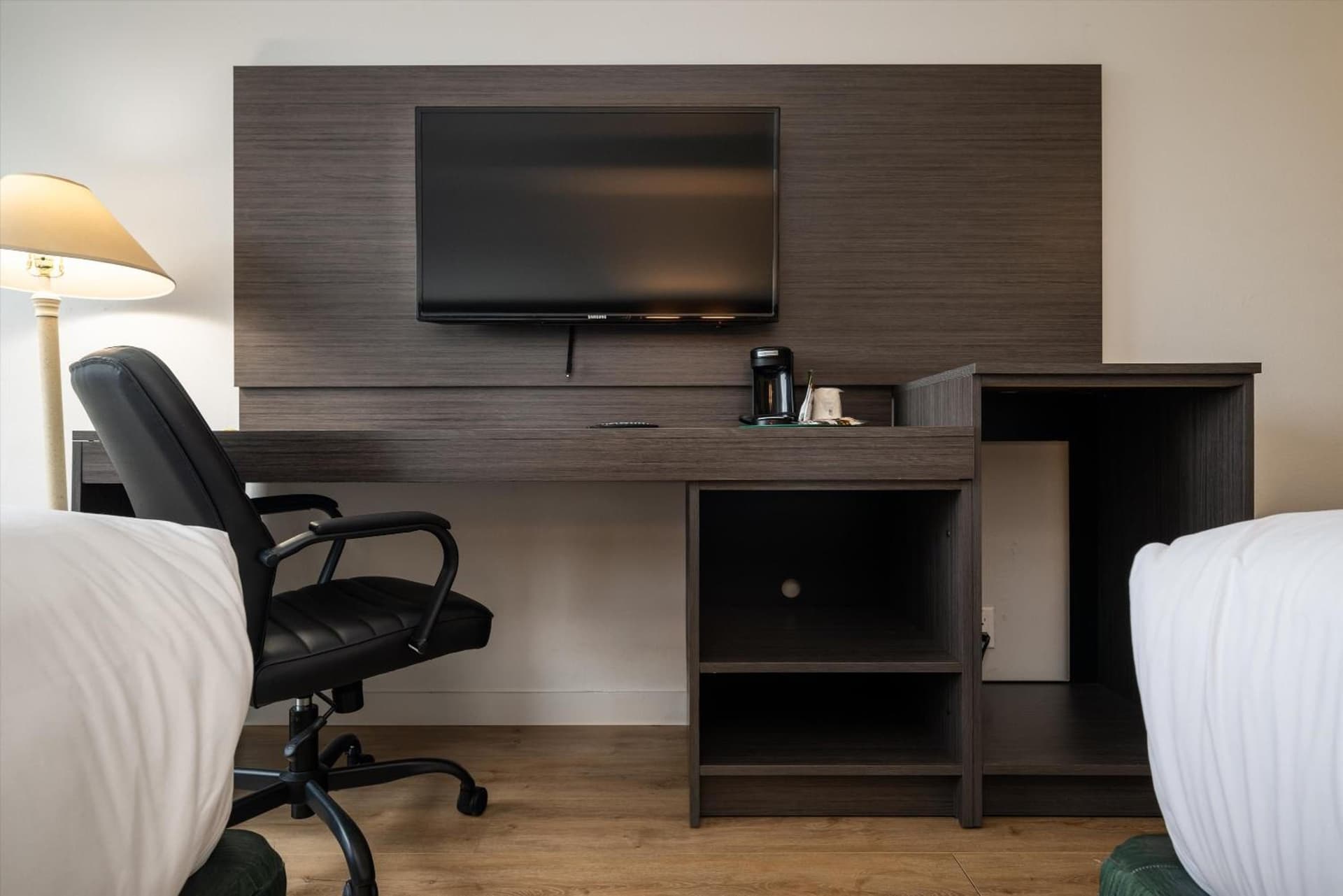 Baymont INN & Suites by Wyndham gallery photo in Bellingham, WA — image 62