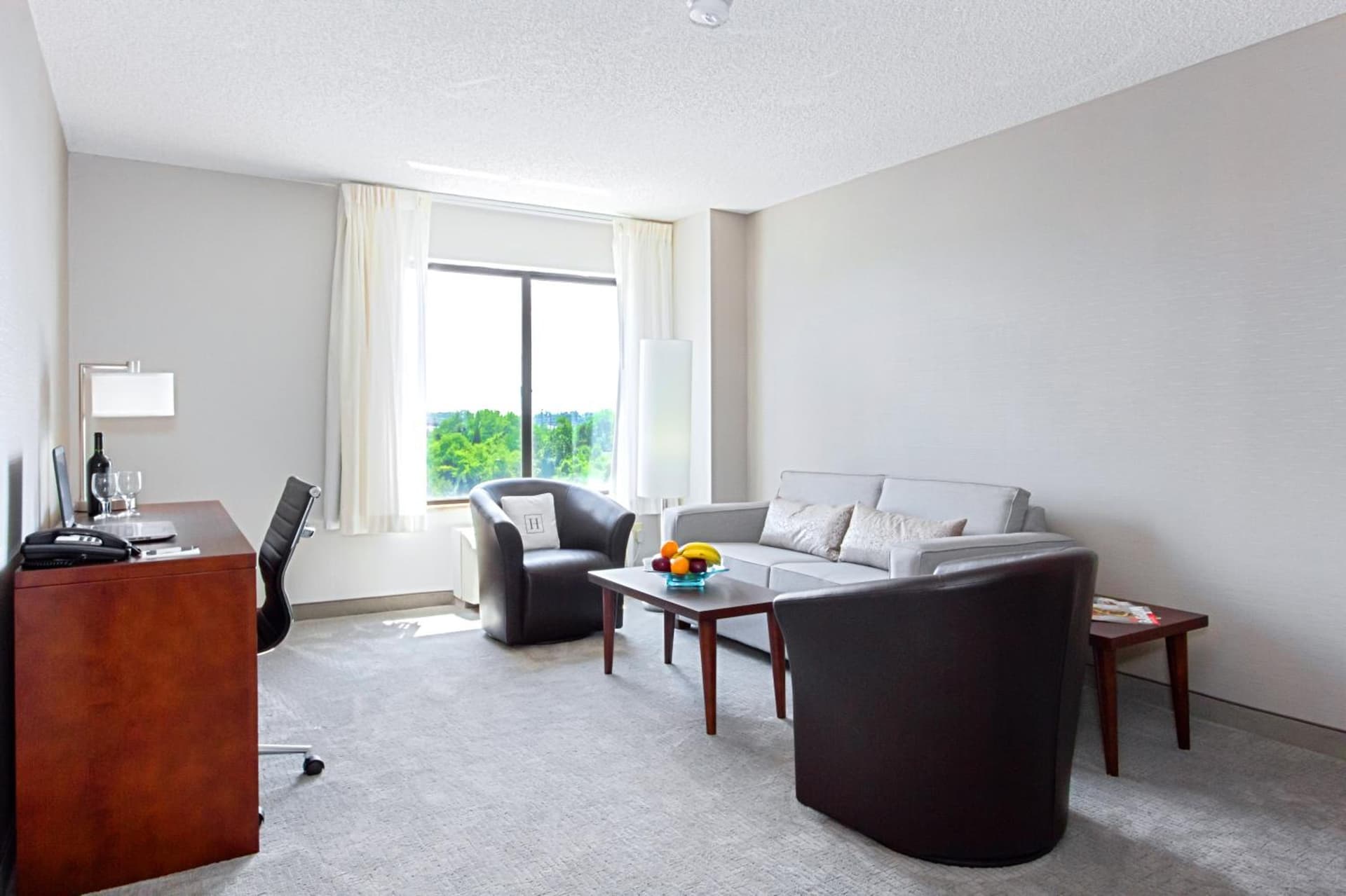 Harborside Hotel gallery photo in Oxon Hill, MD — image 9
