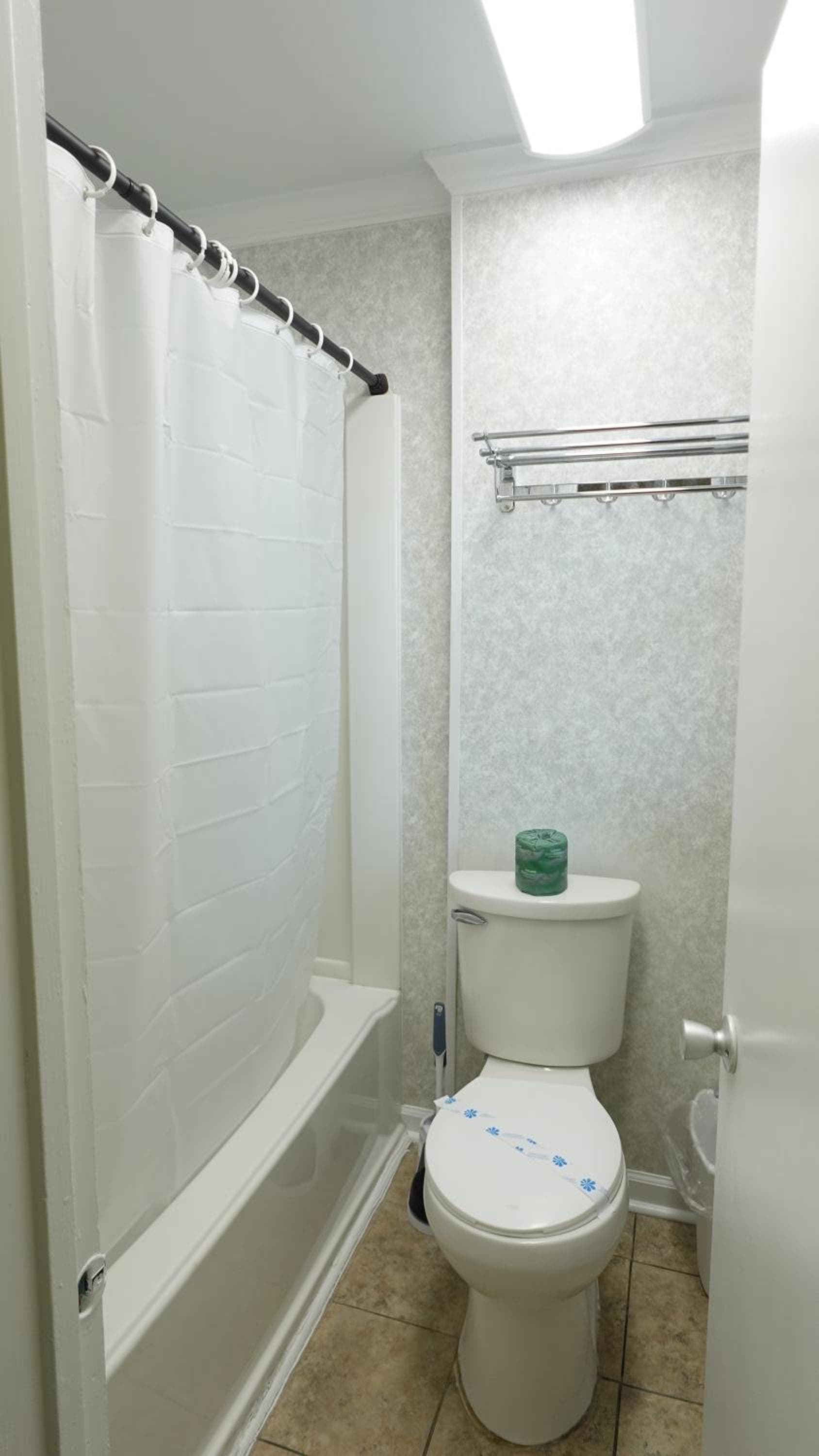 Sea Vista Motel gallery photo in Topsail Beach, NC — image 5