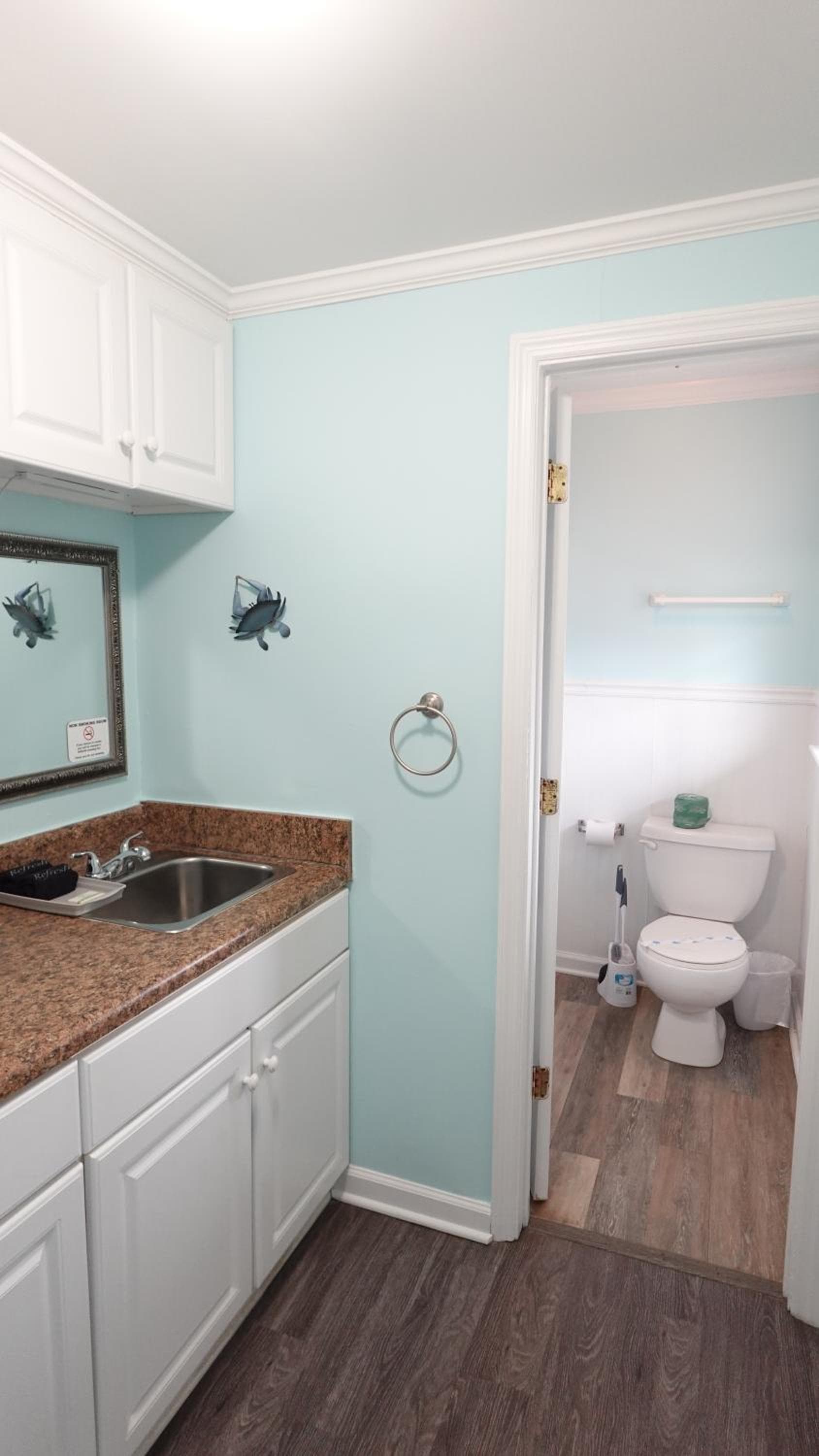 Sea Vista Motel gallery photo in Topsail Beach, NC — image 246