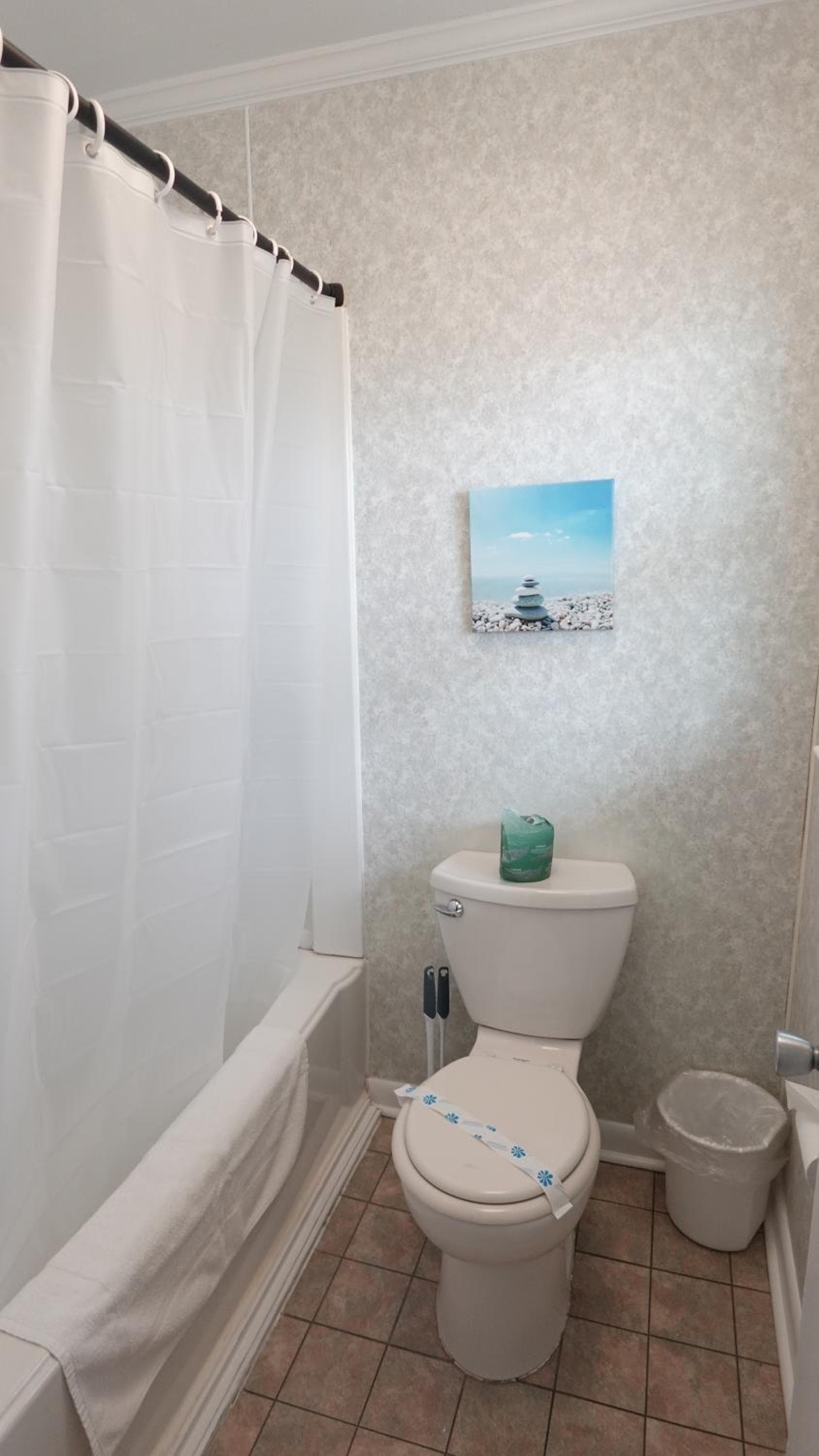 Sea Vista Motel gallery photo in Topsail Beach, NC — image 69