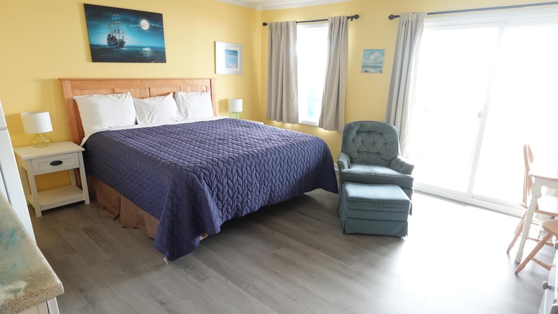 Sea Vista Motel gallery photo in Topsail Beach, NC — image 84