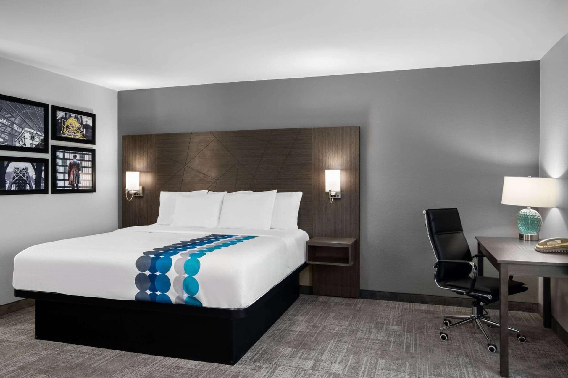 La Quinta Inn by Wyndham Indianapolis Airport Executive Dr gallery photo in Indianapolis, IN — image 31