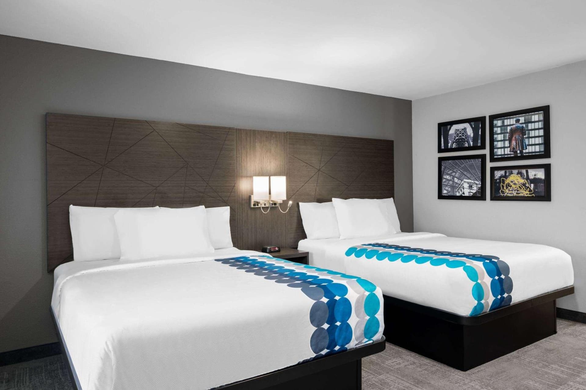 La Quinta Inn by Wyndham Indianapolis Airport Executive Dr gallery photo in Indianapolis, IN — image 24
