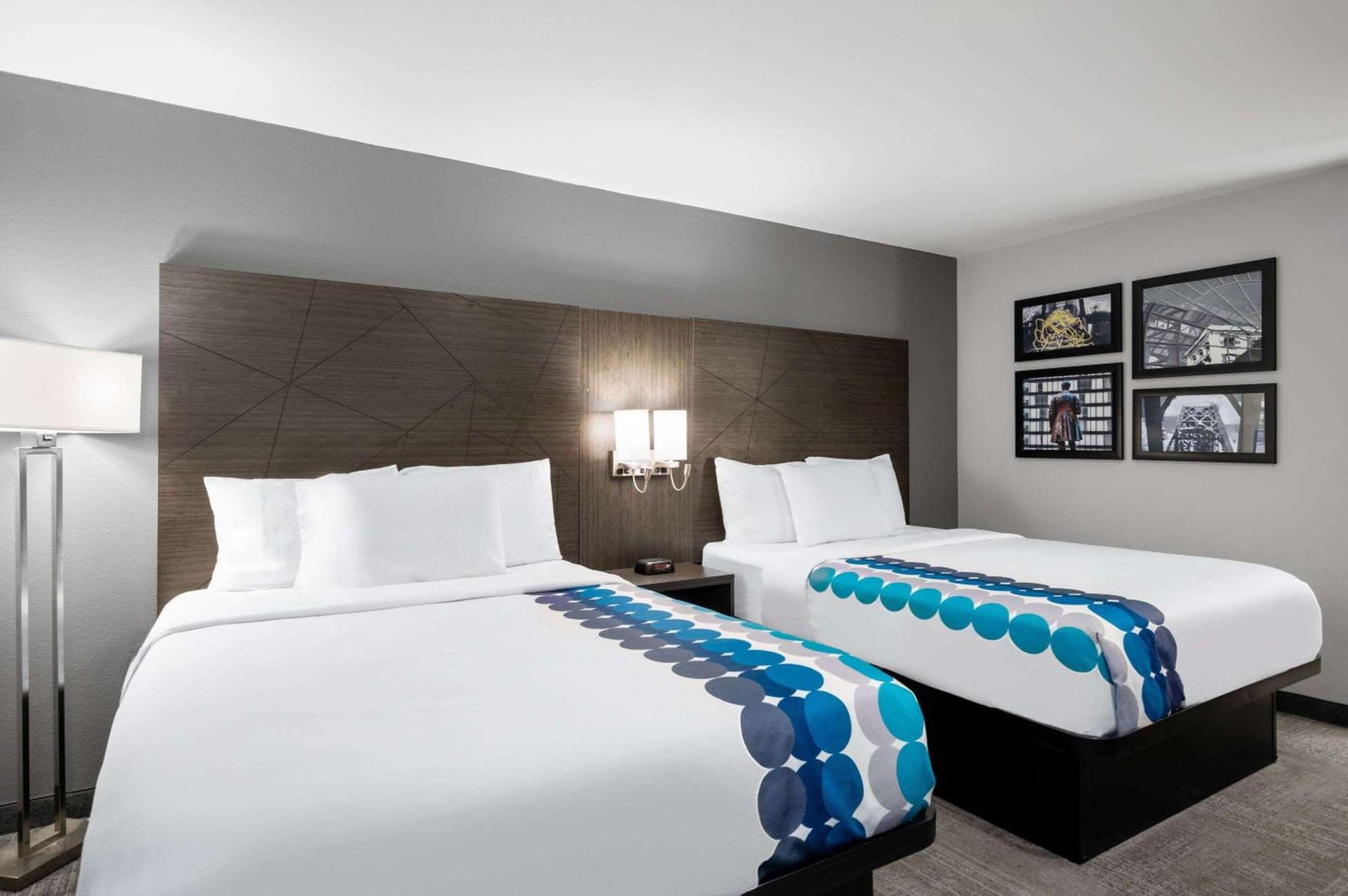 La Quinta Inn by Wyndham Indianapolis Airport Executive Dr property views in Indianapolis, IN — gallery photo 3