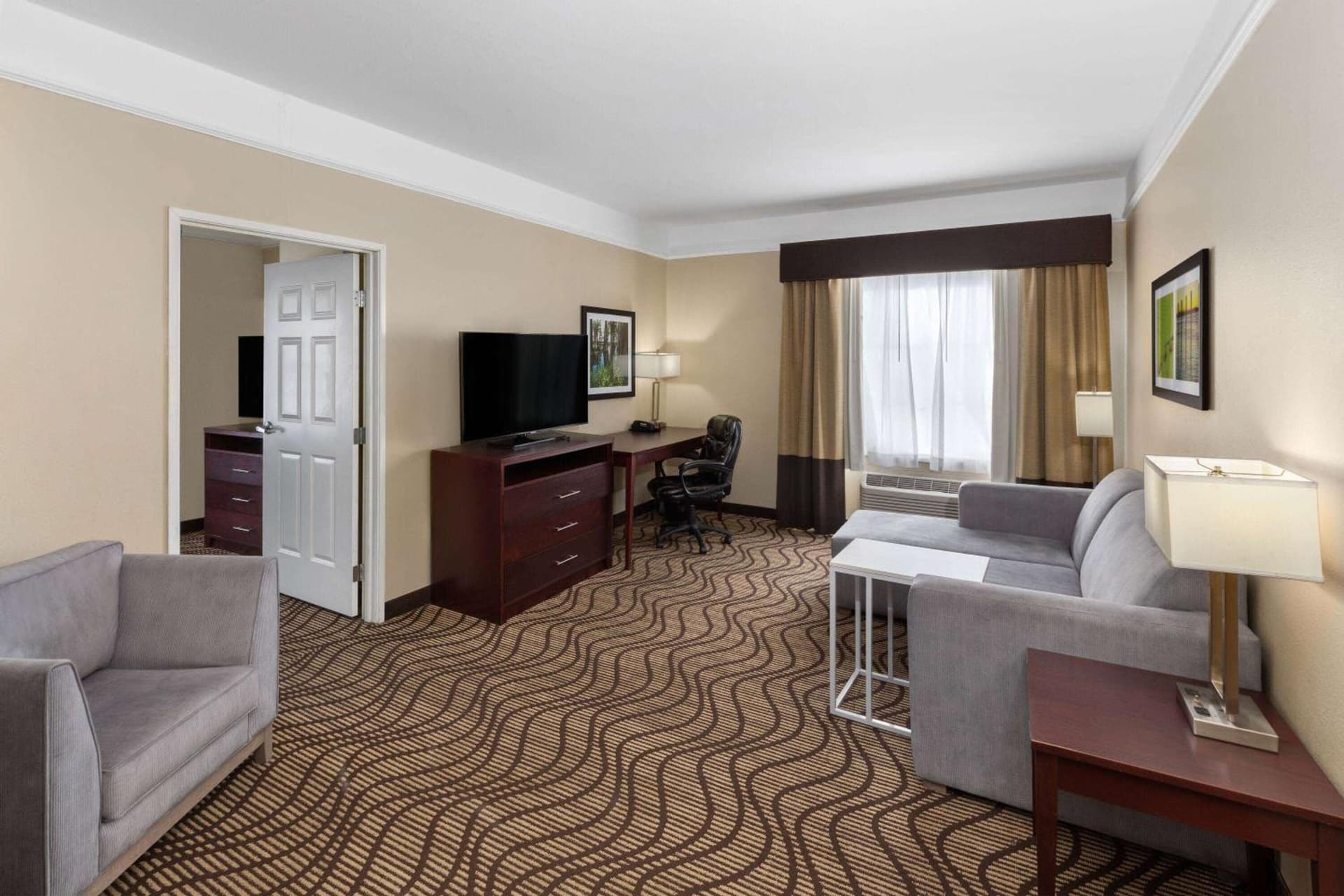 La Quinta by Wyndham Houma gallery photo in Houma, LA — image 49