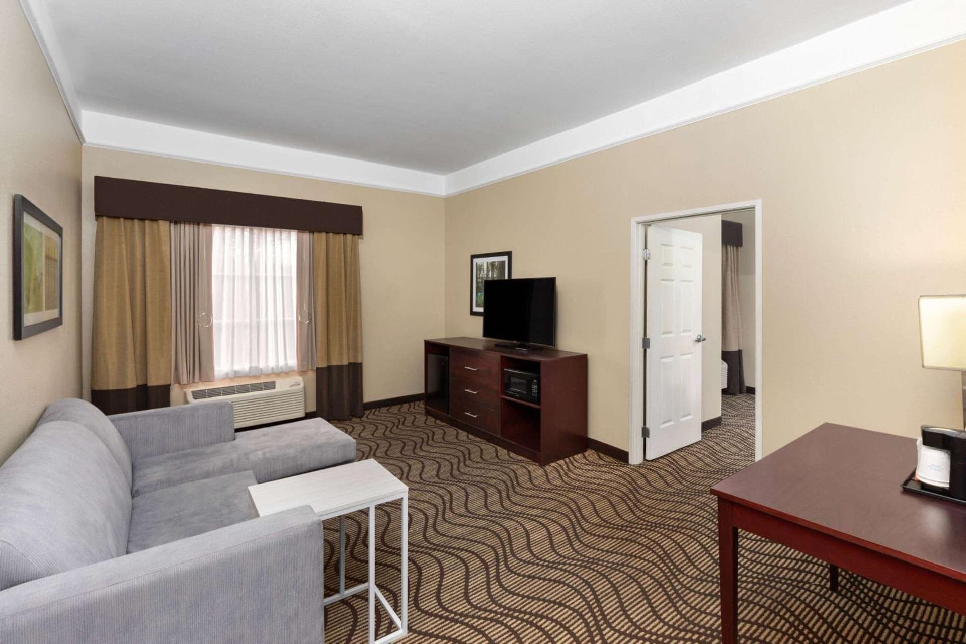 La Quinta by Wyndham Houma gallery photo in Houma, LA — image 39