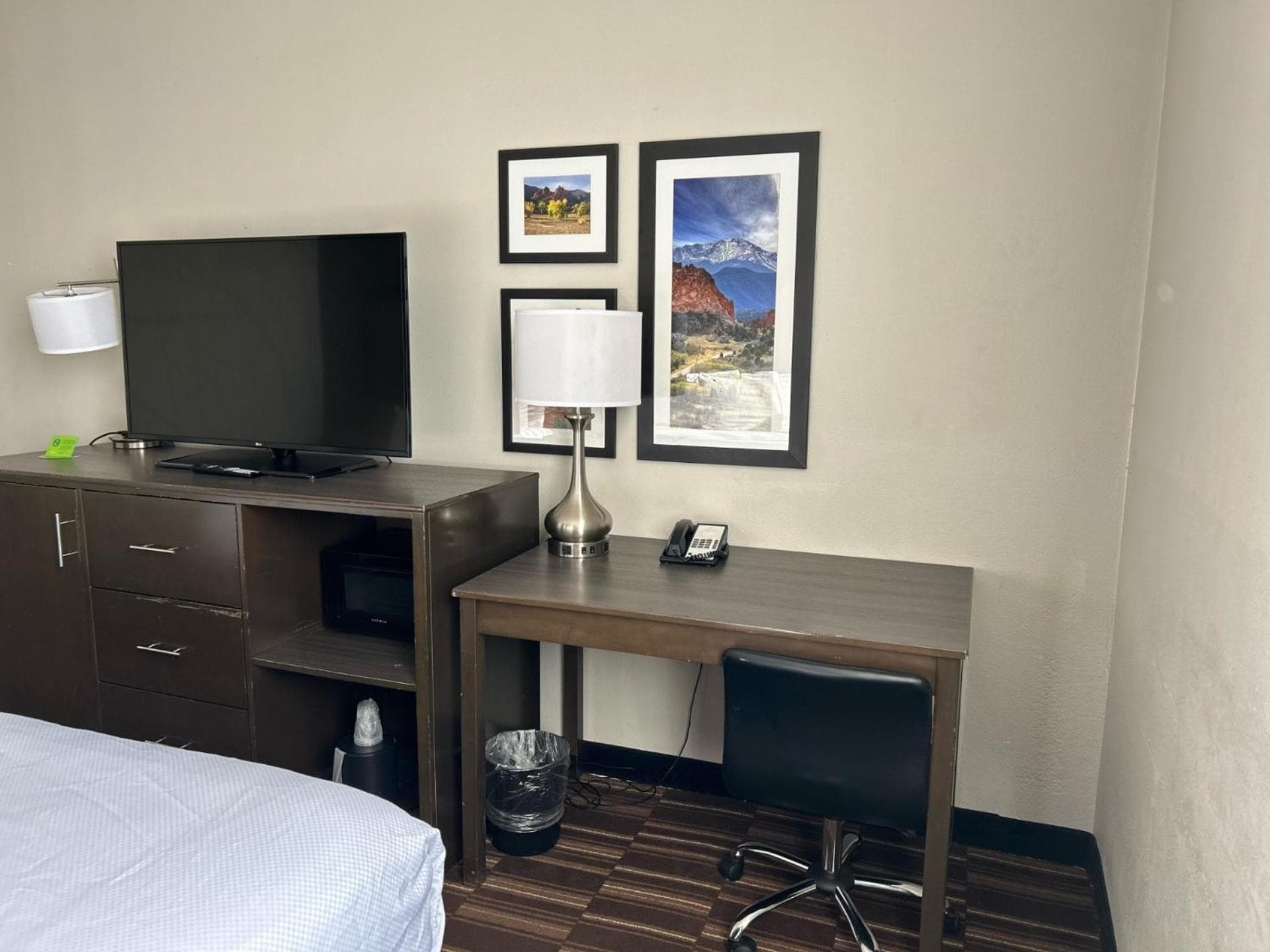 La Quinta by Wyndham Colorado Springs North gallery photo in Colorado Springs, CO — image 6