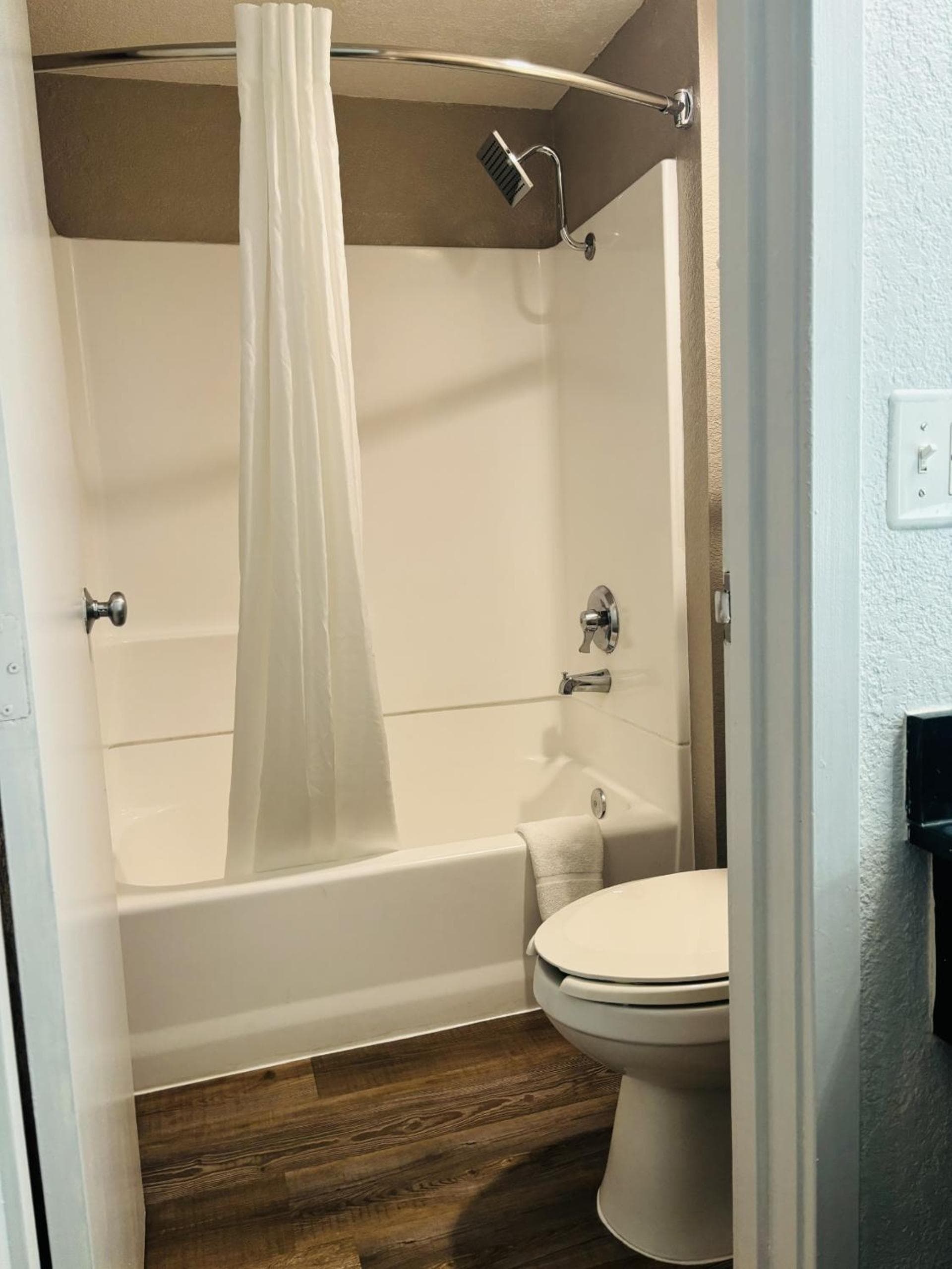 Motel 6-Santa Ana, CA gallery photo in Santa Ana, CA — image 64