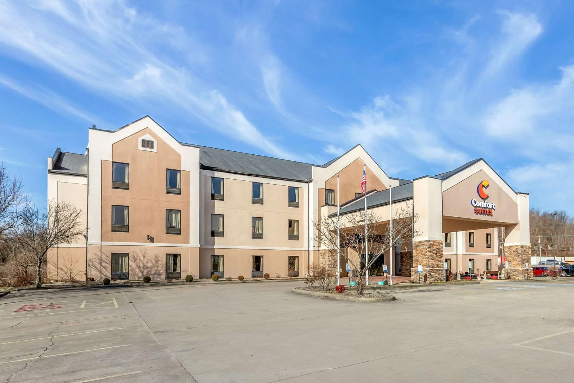 Comfort Suites South Point - Huntington featured exterior or lobby in Burlington, OH — similar hotel