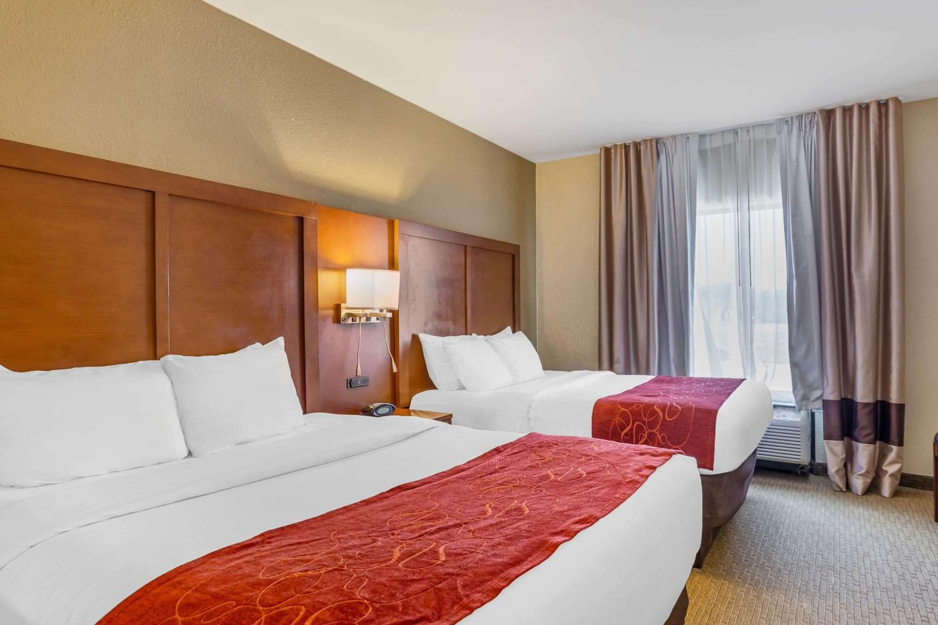 Comfort Suites South Point - Huntington gallery photo in Burlington, OH — image 34
