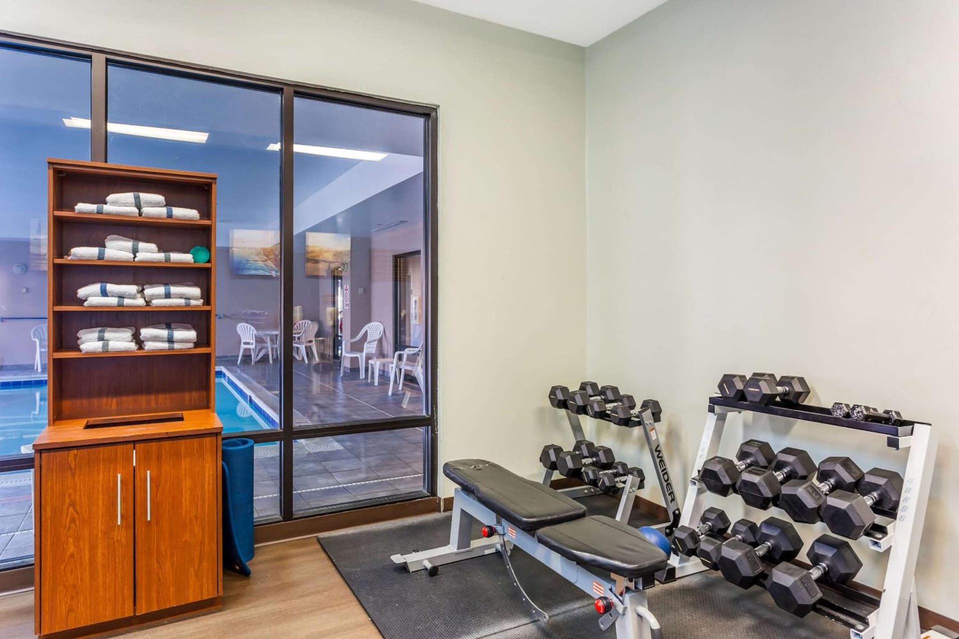 Comfort Suites South Point - Huntington gallery photo in Burlington, OH — image 11