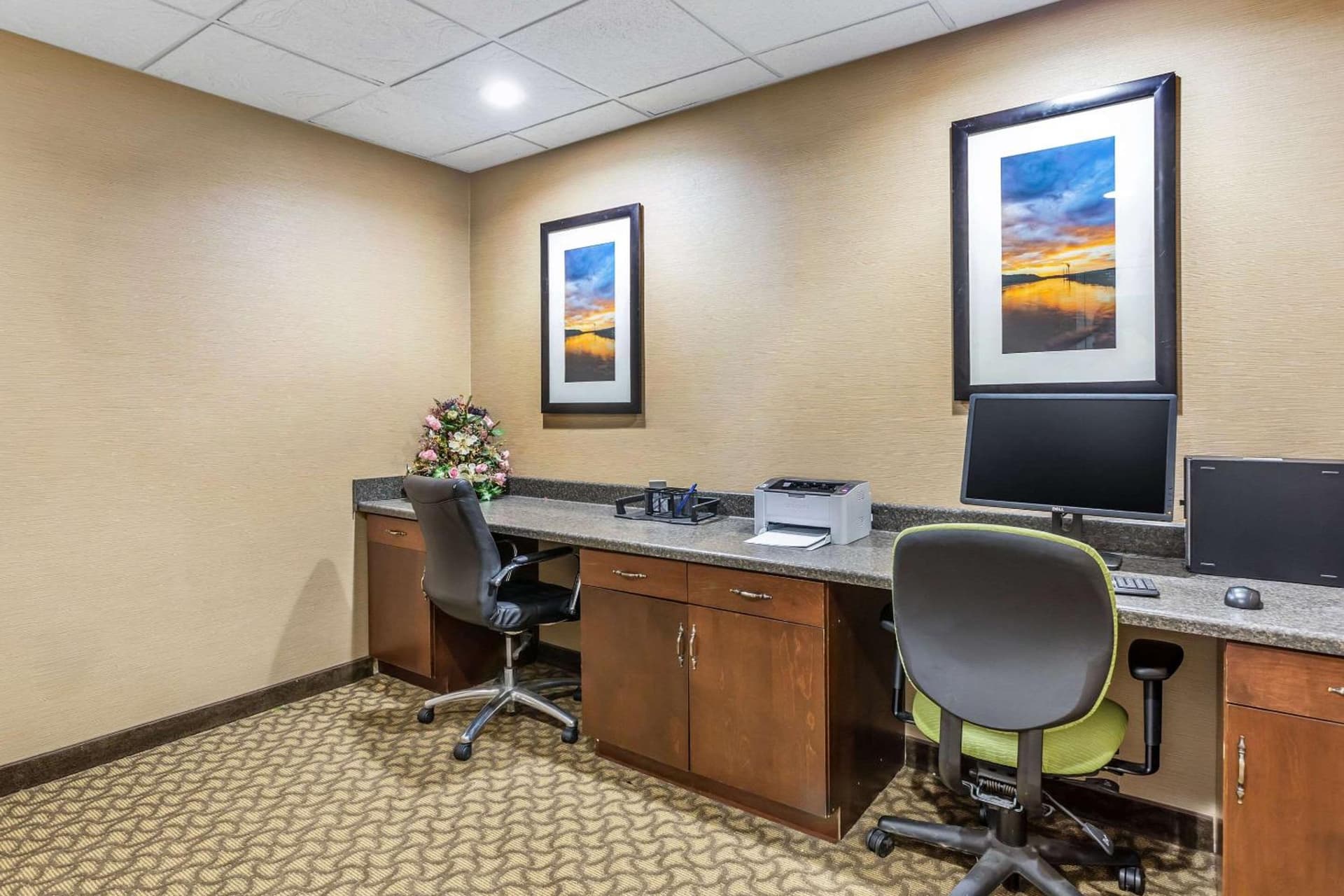 Comfort Suites South Point - Huntington gallery photo in Burlington, OH — image 6