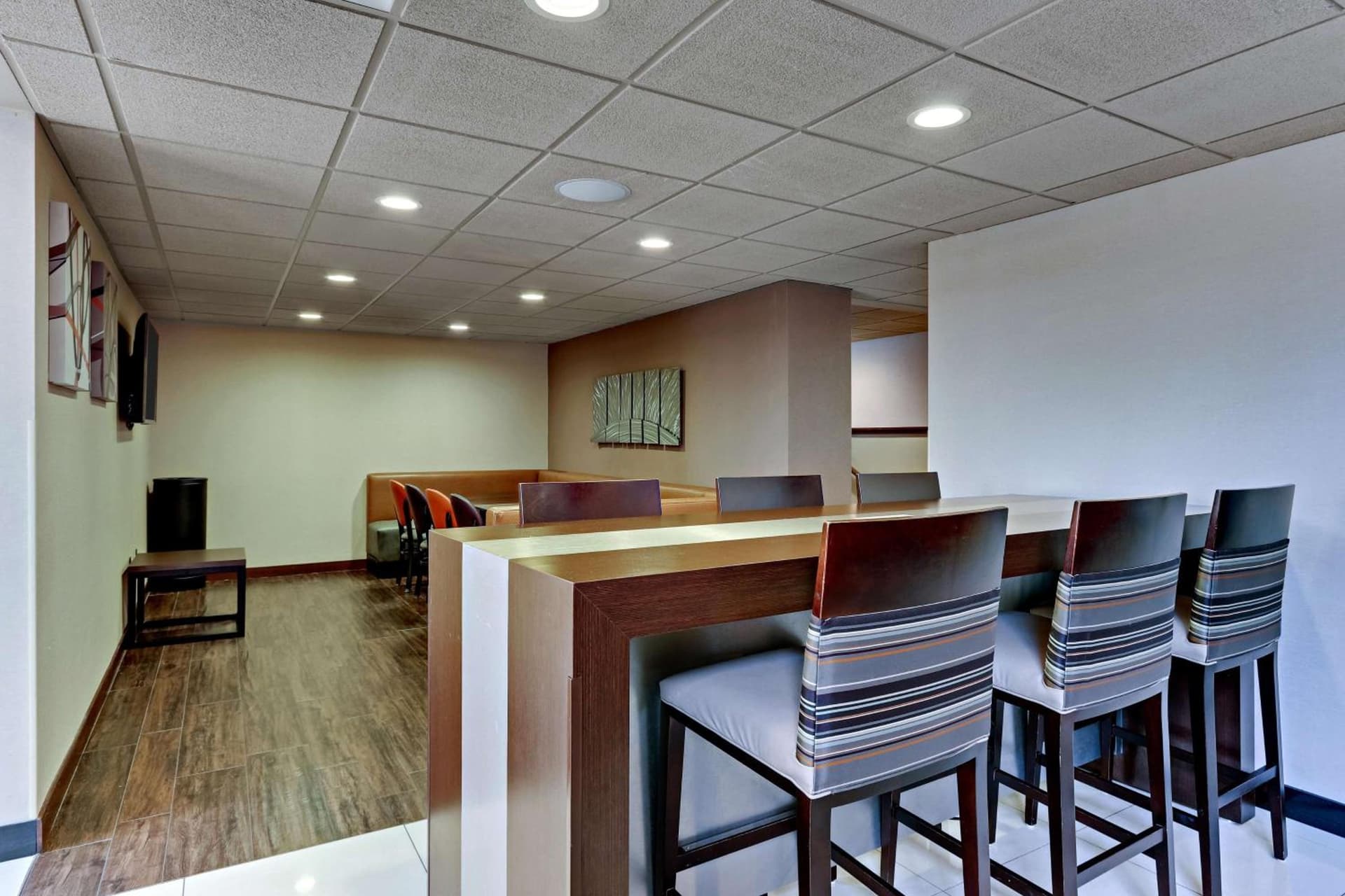 Drury Plaza Hotel San Antonio Airport property views in San Antonio, TX — gallery photo 3
