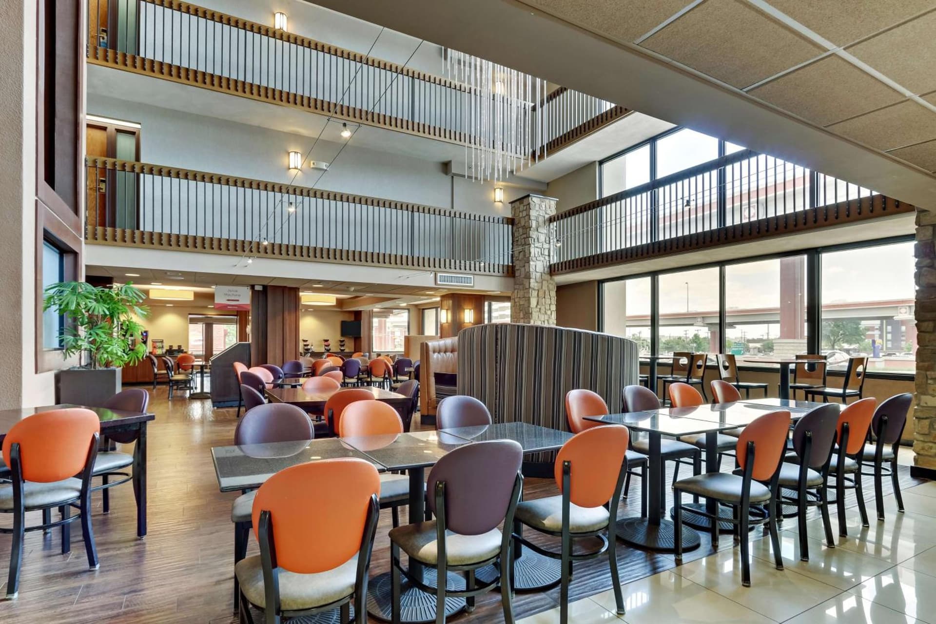 Drury Plaza Hotel San Antonio Airport gallery photo in San Antonio, TX — image 7