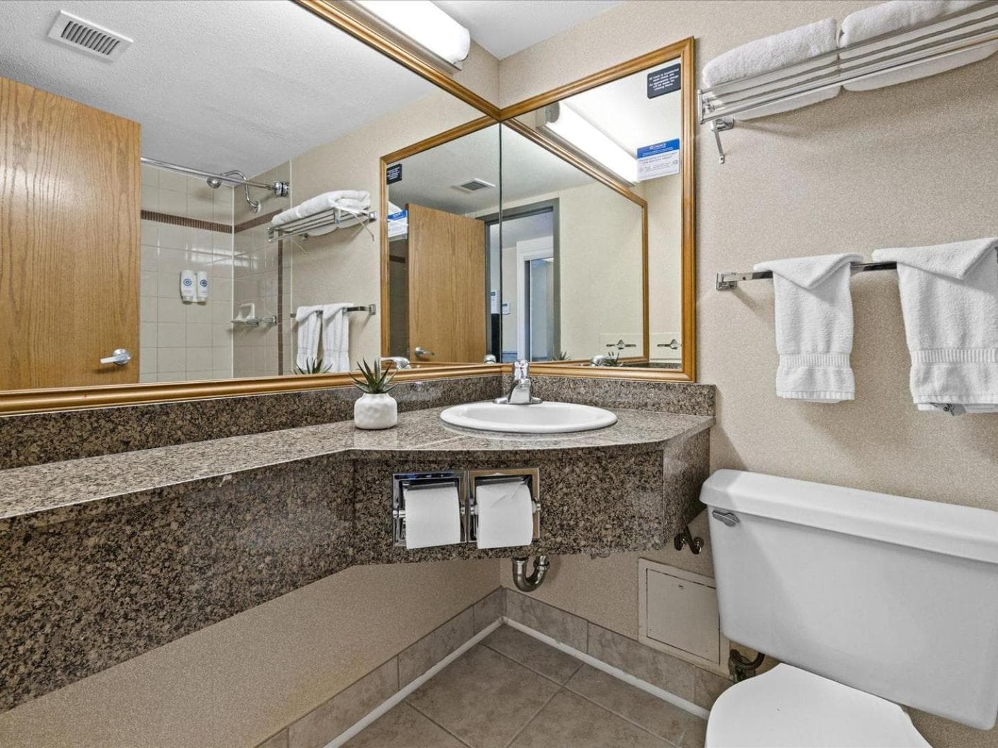 Best Western Plus Downtown Tacoma gallery photo in Tacoma, WA — image 7