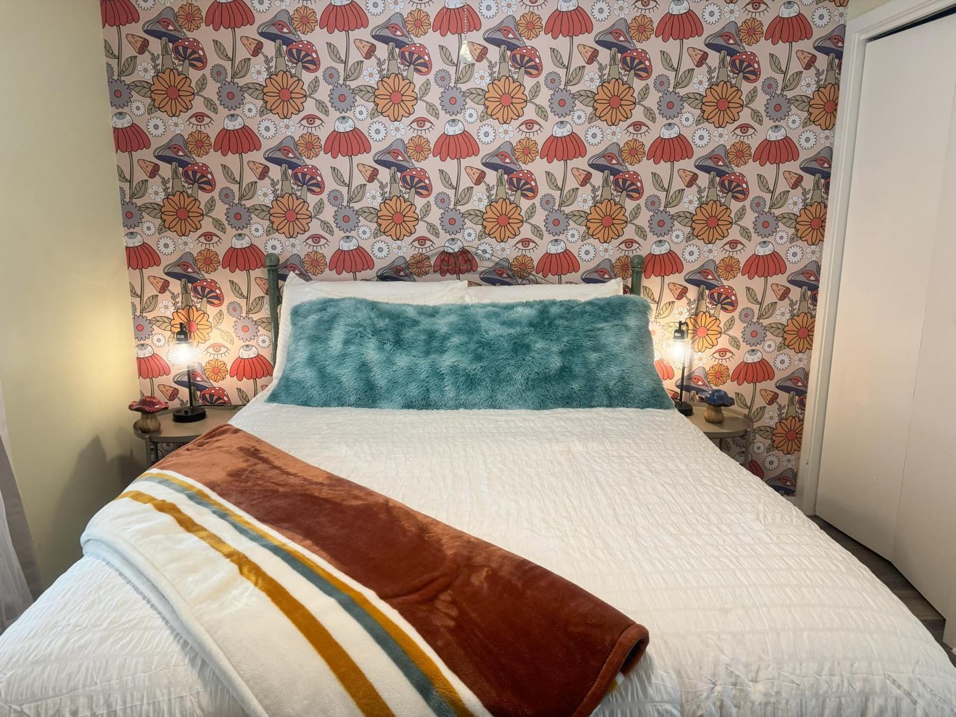 Portabella Paradise interior in Carolina Beach, NC — gallery photo 2