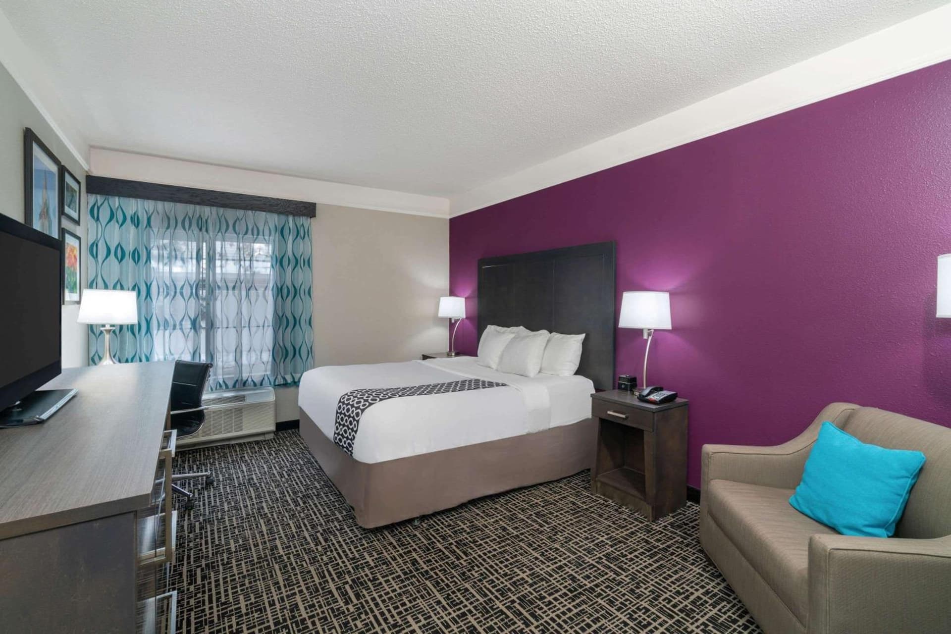 La Quinta by Wyndham Latham Albany Airport gallery photo in Latham, NY — image 5