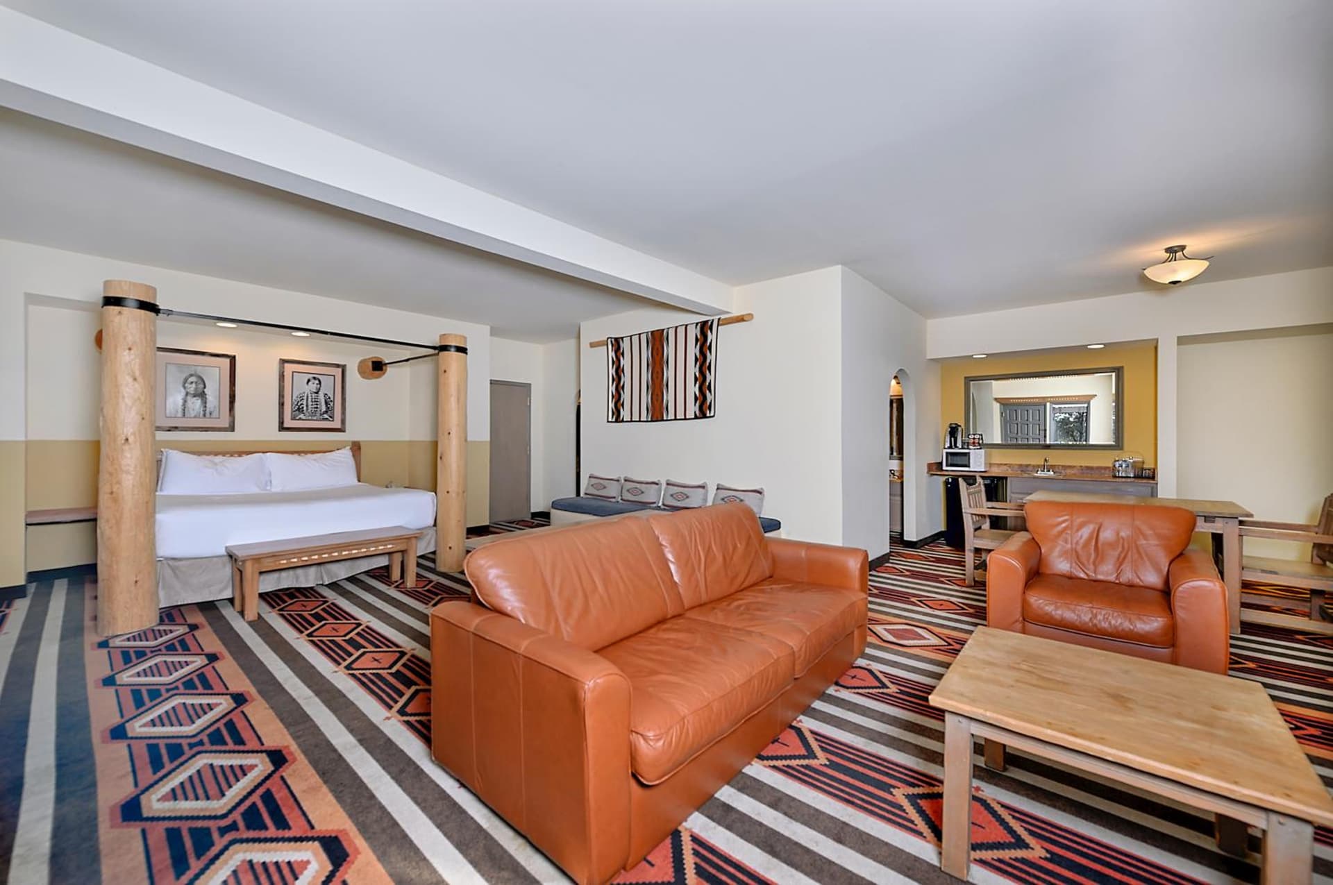 Hotel Glorieta gallery photo in Santa Fe, NM — image 27