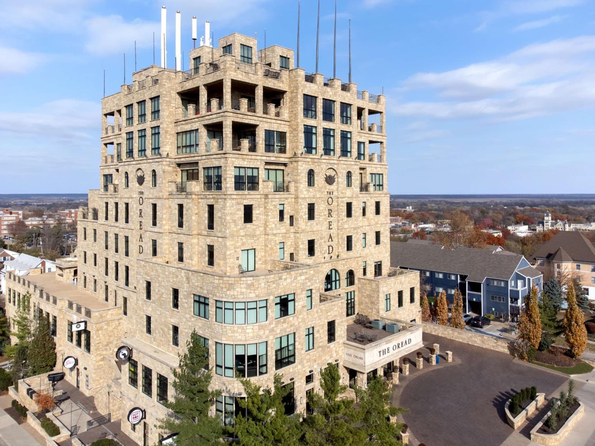 The Oread Lawrence, Tapestry Collection by Hilton gallery photo in Lawrence, KS — image 11
