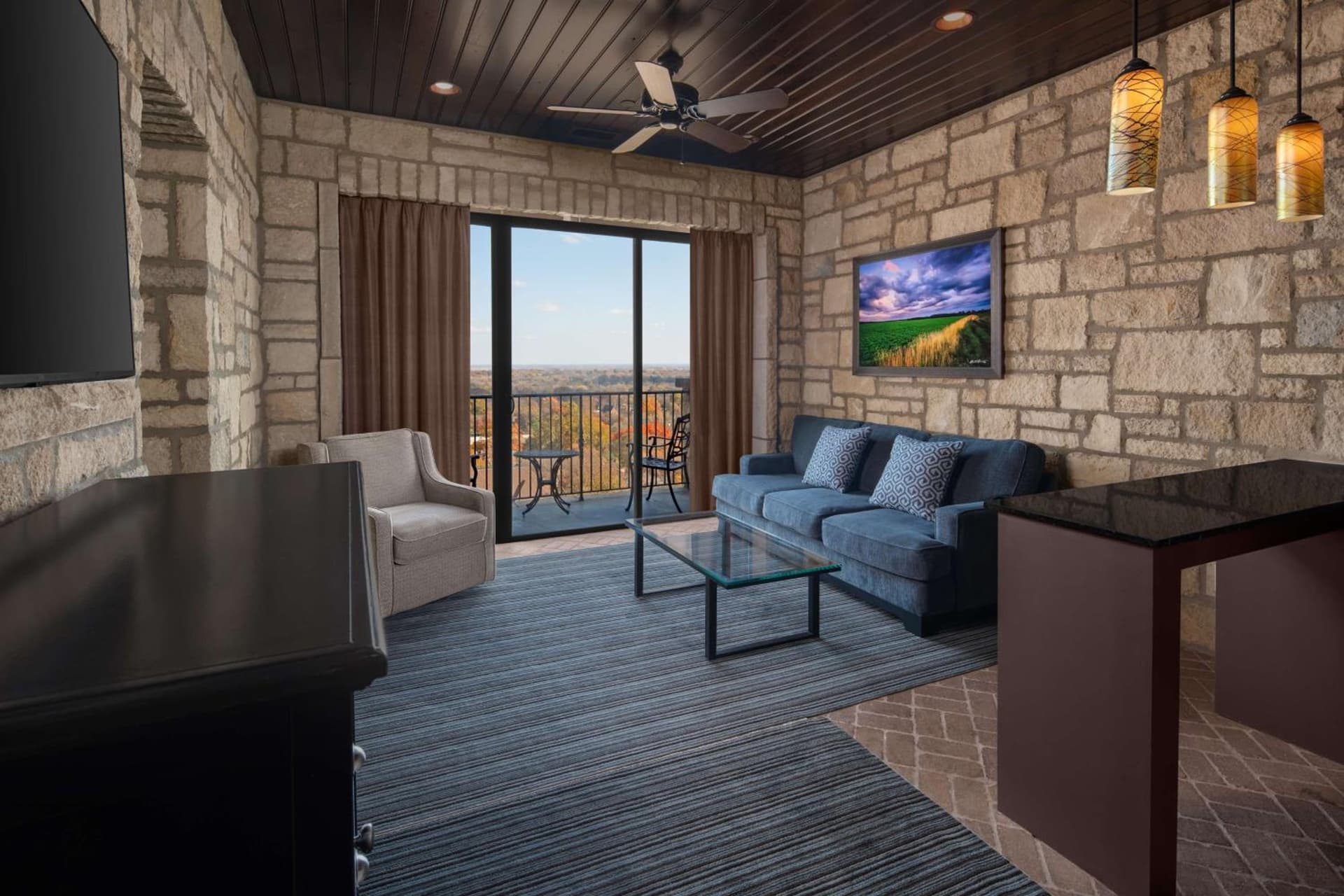 The Oread Lawrence, Tapestry Collection by Hilton gallery photo in Lawrence, KS — image 9
