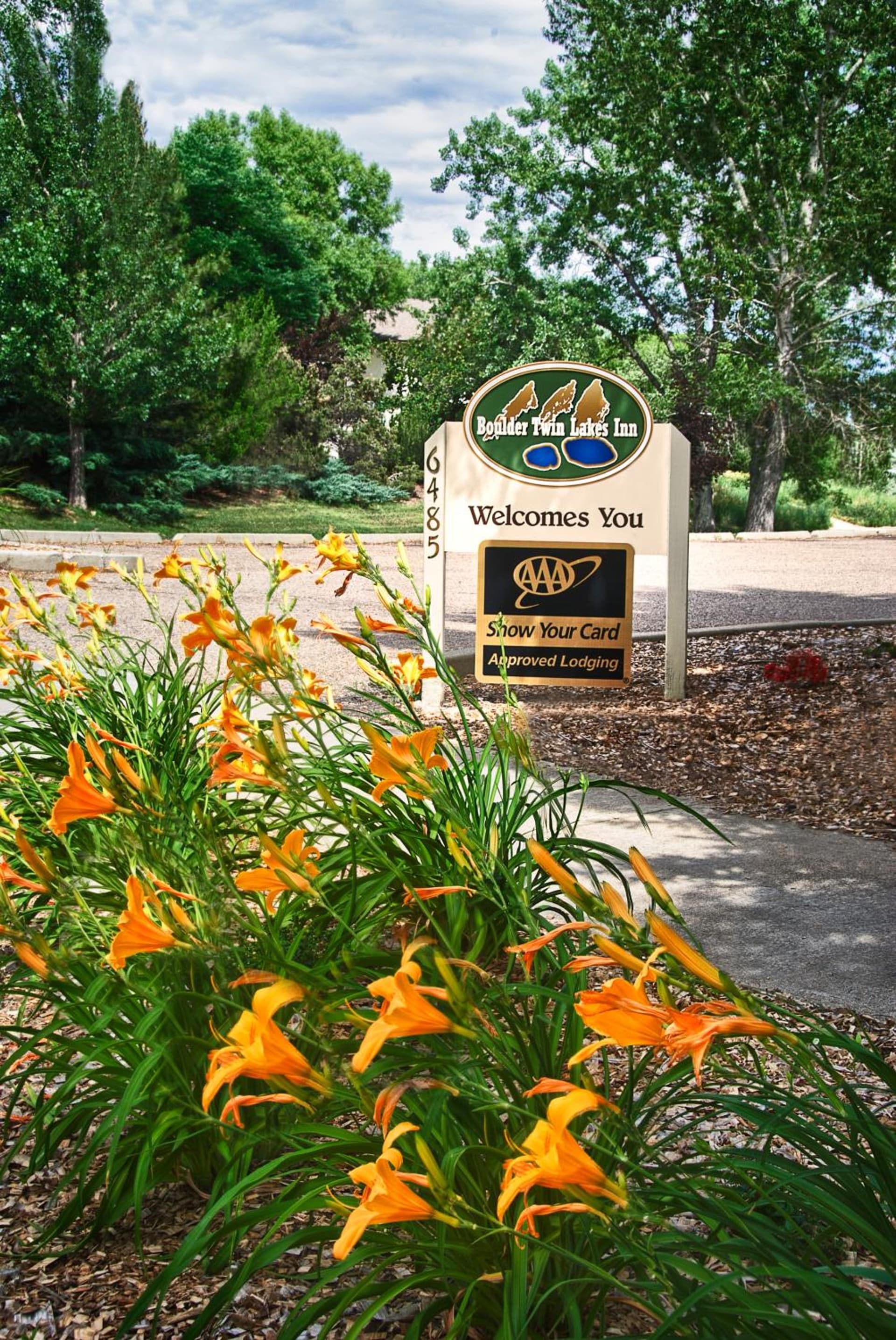 Boulder Twin Lakes Inn gallery photo in Boulder, CO — image 13