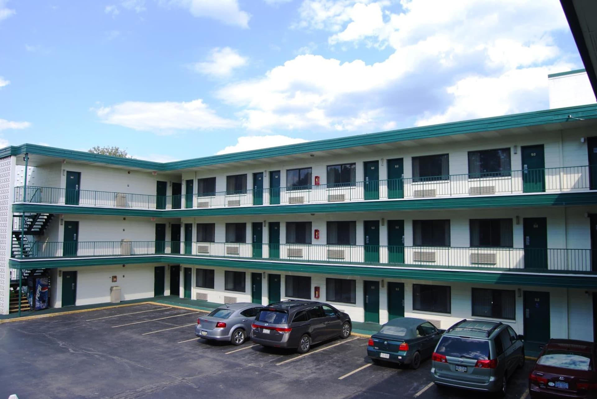 Travelodge by Wyndham Chambersburg gallery photo in Chambersburg, PA — image 6