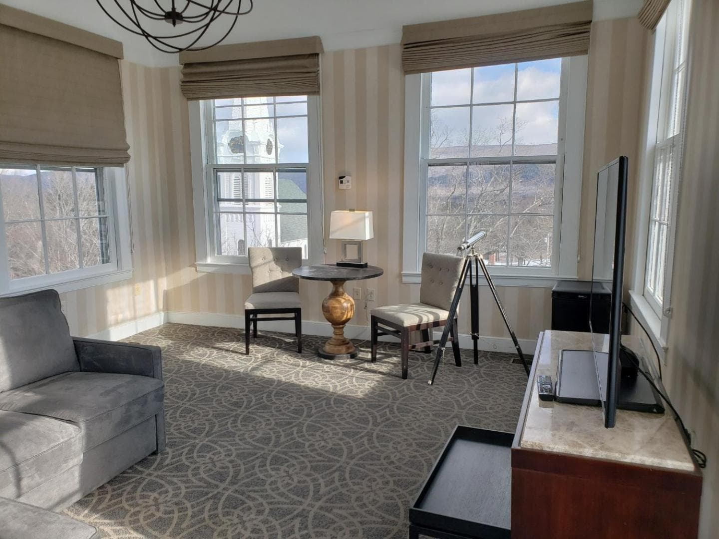 The Equinox Golf Resort & Spa gallery photo in Manchester — image 36
