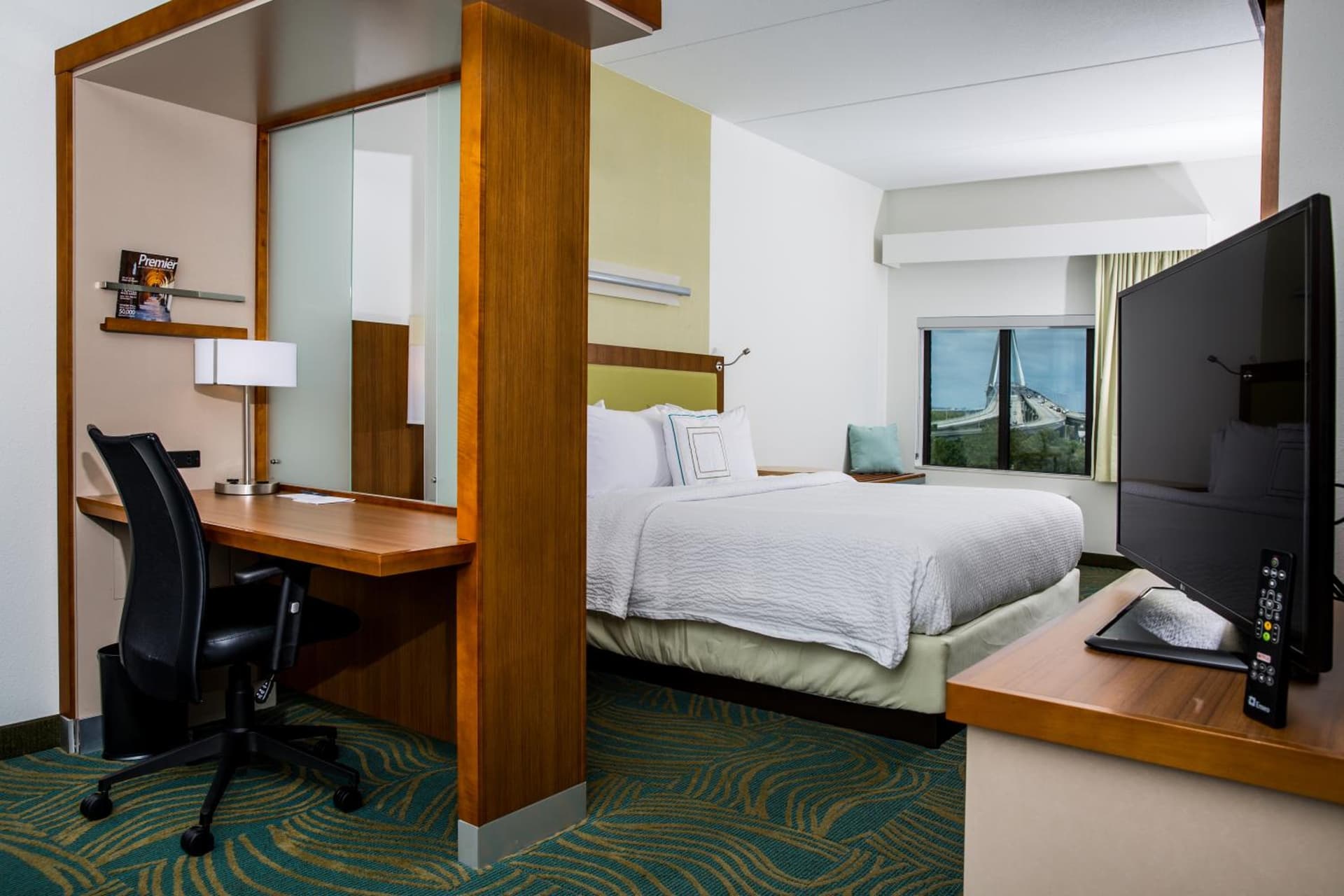 SpringHill Suites by Marriott Charleston Mount Pleasant interior in Charleston, SC — gallery photo 2