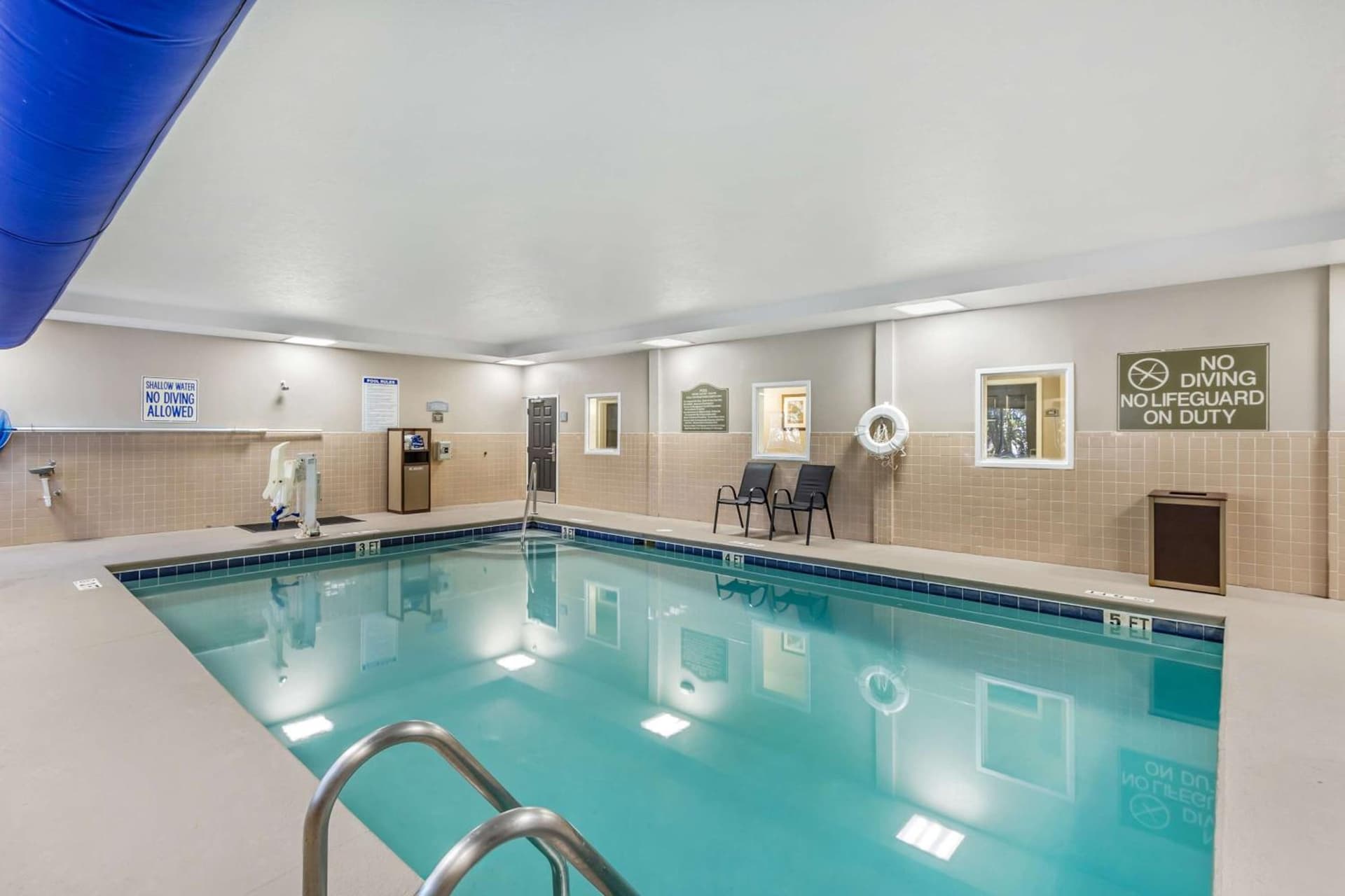 Comfort Inn & Suites North Charleston - Northwoods gallery photo in Charleston, SC — image 20