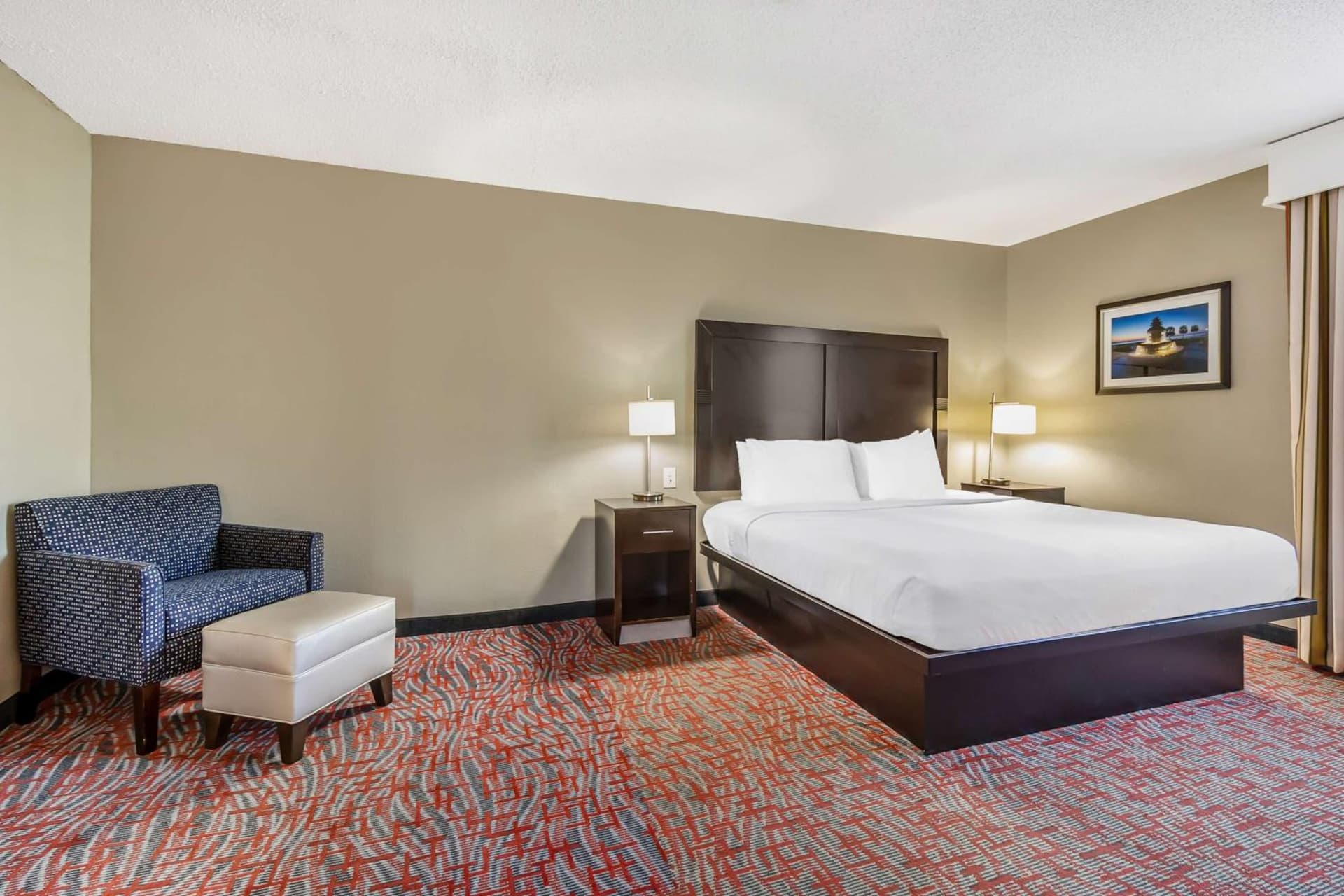 Comfort Inn & Suites North Charleston - Northwoods gallery photo in Charleston, SC — image 31