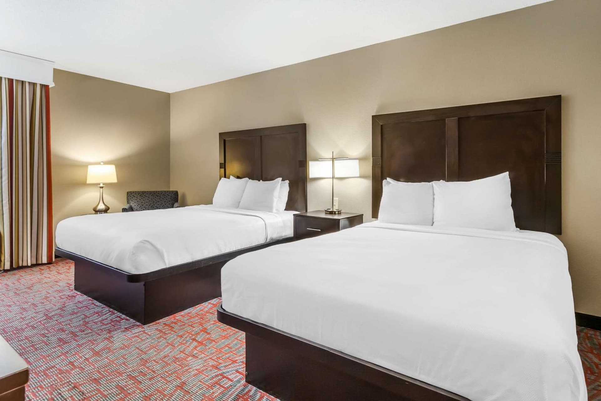Comfort Inn & Suites North Charleston - Northwoods gallery photo in Charleston, SC — image 38