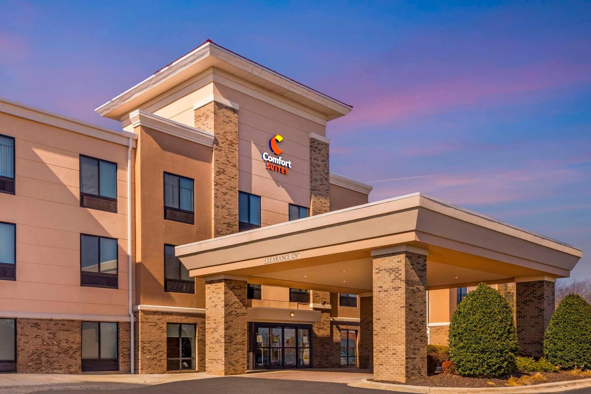 Comfort Suites Whitsett - Greensboro East gallery photo in Whitsett, NC — image 7