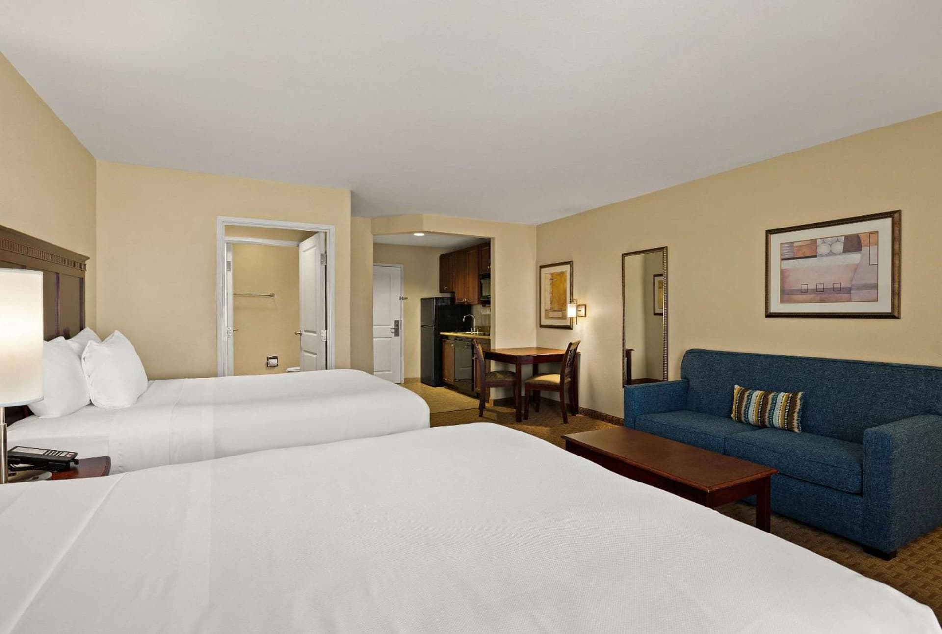 MainStay Suites Houma gallery photo in Houma, LA — image 11