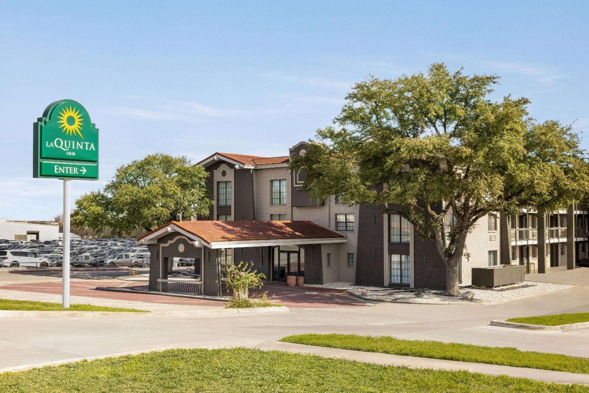 La Quinta Inn by Wyndham San Antonio I-35 N at Toepperwein gallery photo in San Antonio, TX — image 25