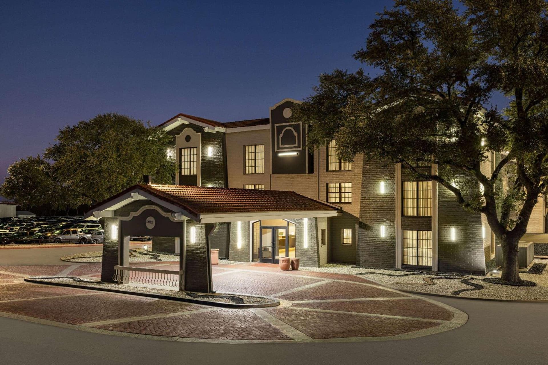 La Quinta Inn by Wyndham San Antonio I-35 N at Toepperwein gallery photo in San Antonio, TX — image 28