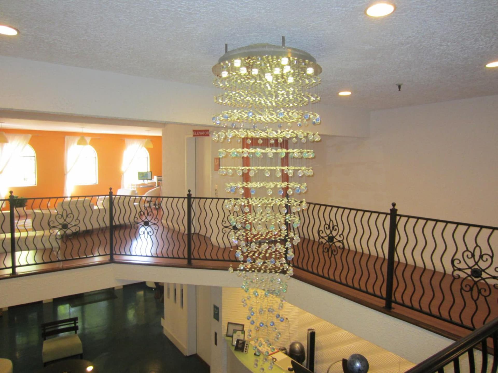 Hotel Zico, BW Signature Collection interior in Mountain View, CA — gallery photo 2