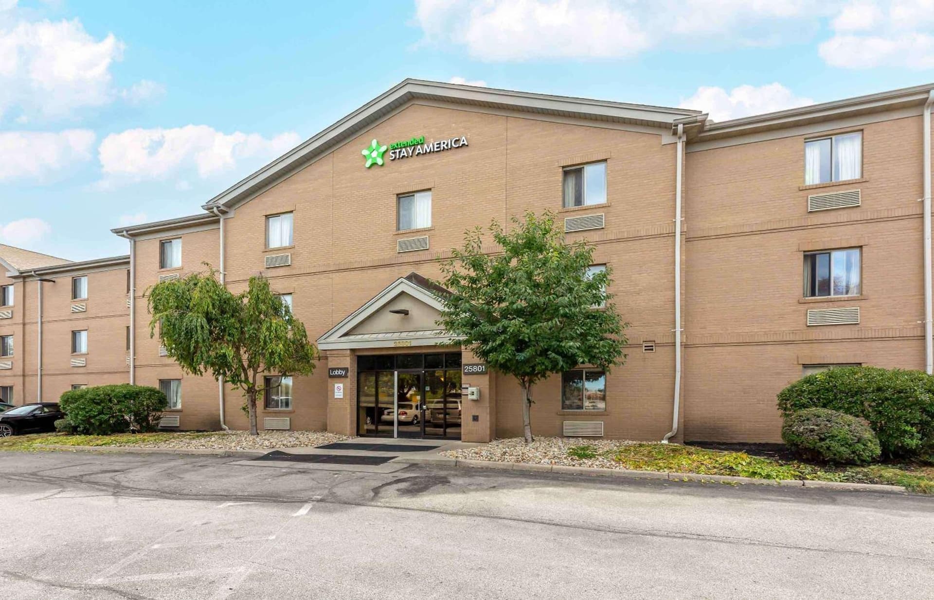 Extended Stay America Suites - Cleveland - Great Northern Mall featured exterior or lobby in North Olmsted, OH — similar hotel