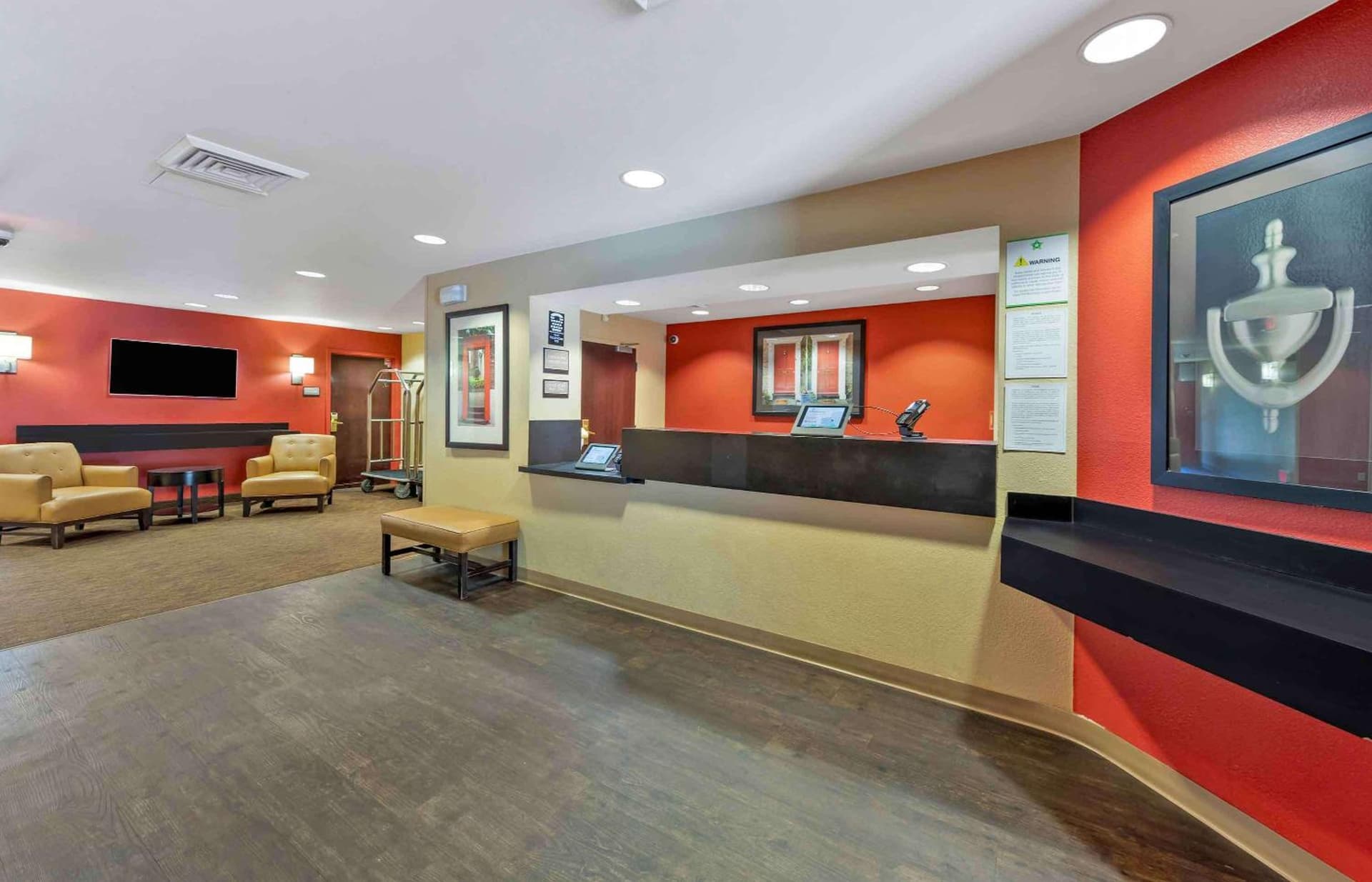 Extended Stay America Select Suites - Detroit - Warren property views in Warren, MI — gallery photo 3