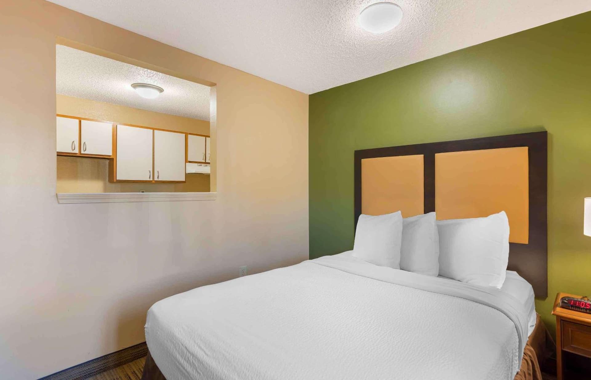 Extended Stay America Select Suites - Detroit - Warren gallery photo in Warren, MI — image 18