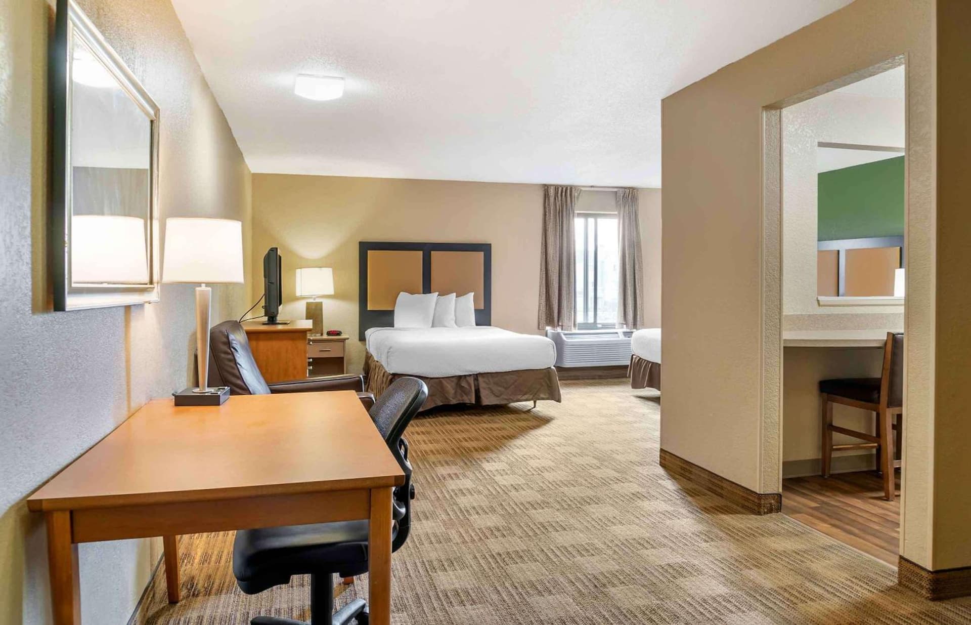 Extended Stay America Select Suites - Detroit - Warren gallery photo in Warren, MI — image 25