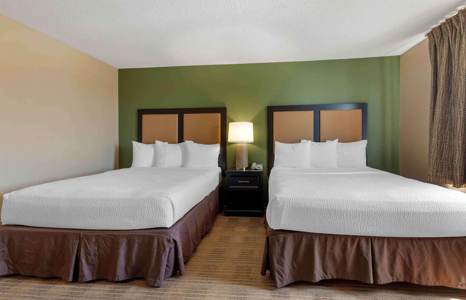 Extended Stay America Select Suites - Detroit - Warren gallery photo in Warren, MI — image 12