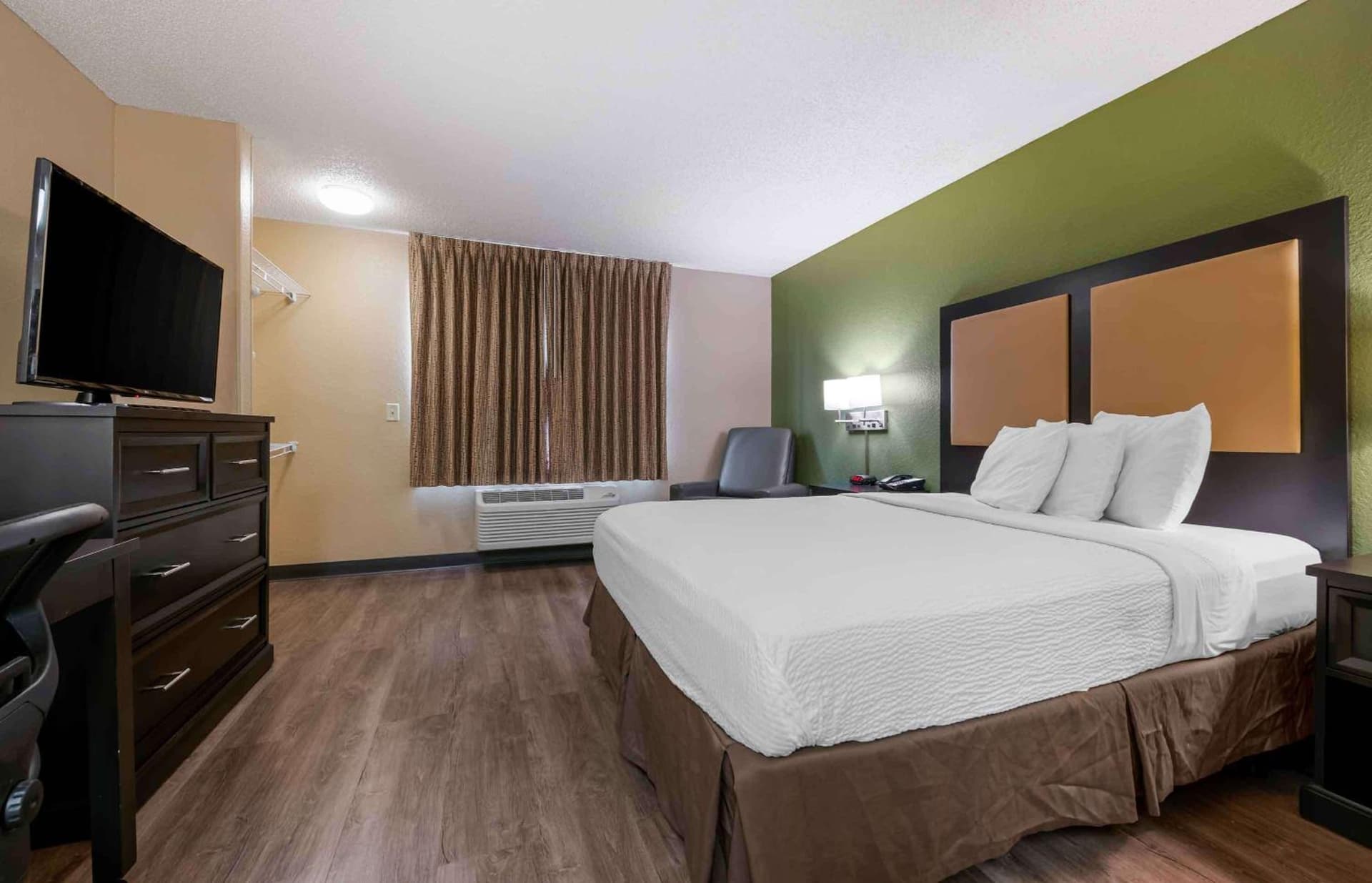 Extended Stay America Suites - Hampton - Coliseum gallery photo in Hampton, VA — image 42